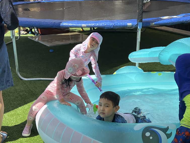 YTo0Nzp7czo4OiJGaWxlTmFtZSI7czo0MDoiY2E1ZDVkMTMtM2E3NS00Yzk0LThlOTUtODg0ZjllNzk0MTBiLmpwZyI7czoxMjoiRmlsZURhdGVUaW1lIjtpOjE3NTUzMjgwOTY7czo4OiJGaWxlU2l6ZSI7aToxNzE0Njc5O3M6ODoiRmlsZVR5cGUiO2k6MjtzOjg6Ik1pbWVUeXBlIjtzOjEwOiJpbWFnZS9qcGVnIjtzOjEzOiJTZWN0aW9uc0ZvdW5kIjtzOjMwOiJBTllfVEFHLCBJRkQwLCBUSFVNQk5BSUwsIEVYSUYiO3M6ODoiQ09NUFVURUQiO2E6ODp7czo0OiJodG1sIjtzOjI2OiJ3aWR0aD0iMjAxNiIgaGVpZ2h0PSIxNTEyIiI7czo2OiJIZWlnaHQiO2k6MTUxMjtzOjU6IldpZHRoIjtpOjIwMTY7czo3OiJJc0NvbG9yIjtpOjE7czoxNzoiQnl0ZU9yZGVyTW90b3JvbGEiO2k6MDtzOjE1OiJBcGVydHVyZUZOdW1iZXIiO3M6NToiZi8xLjUiO3M6MTg6IlRodW1ibmFpbC5GaWxlVHlwZSI7aToyO3M6MTg6IlRodW1ibmFpbC5NaW1lVHlwZSI7czoxMDoiaW1hZ2UvanBlZyI7fXM6NDoiTWFrZSI7czo1OiJBcHBsZSI7czo1OiJNb2RlbCI7czoxMzoiaVBob25lIDEzIFBybyI7czoxMToiWFJlc29sdXRpb24iO3M6NToiMjQwLzEiO3M6MTE6IllSZXNvbHV0aW9uIjtzOjU6IjI0MC8xIjtzOjE0OiJSZXNvbHV0aW9uVW5pdCI7aToyO3M6ODoiU29mdHdhcmUiO3M6NTA6IkFkb2JlIFBob3Rvc2hvcCBMaWdodHJvb20gQ2xhc3NpYyAxNC40IChNYWNpbnRvc2gpIjtzOjg6IkRhdGVUaW1lIjtzOjE5OiIyMDI1OjA4OjE2IDE2OjA3OjE1IjtzOjE2OiJFeGlmX0lGRF9Qb2ludGVyIjtpOjIxODtzOjk6IlRIVU1CTkFJTCI7YTo2OntzOjExOiJDb21wcmVzc2lvbiI7aTo2O3M6MTE6IlhSZXNvbHV0aW9uIjtzOjQ6IjcyLzEiO3M6MTE6IllSZXNvbHV0aW9uIjtzOjQ6IjcyLzEiO3M6MTQ6IlJlc29sdXRpb25Vbml0IjtpOjI7czoyMToiSlBFR0ludGVyY2hhbmdlRm9ybWF0IjtpOjkxMDtzOjI3OiJKUEVHSW50ZXJjaGFuZ2VGb3JtYXRMZW5ndGgiO2k6MTg3Nzg7fXM6MTI6IkV4cG9zdXJlVGltZSI7czo2OiIxLzEyNTAiO3M6NzoiRk51bWJlciI7czo1OiIxNS8xMCI7czoxNToiRXhwb3N1cmVQcm9ncmFtIjtpOjI7czoxNToiSVNPU3BlZWRSYXRpbmdzIjtpOjUwO3M6MTE6IkV4aWZWZXJzaW9uIjtzOjQ6IjAyMzIiO3M6MTY6IkRhdGVUaW1lT3JpZ2luYWwiO3M6MTk6IjIwMjU6MDc6MjYgMTE6Mjg6NTUiO3M6MTc6IkRhdGVUaW1lRGlnaXRpemVkIjtzOjE5OiIyMDI1OjA3OjI2IDExOjI4OjU1IjtzOjE5OiJVbmRlZmluZWRUYWc6MHg5MDEwIjtzOjY6IiswOTowMCI7czoxOToiVW5kZWZpbmVkVGFnOjB4OTAxMSI7czo2OiIrMDk6MDAiO3M6MTk6IlVuZGVmaW5lZFRhZzoweDkwMTIiO3M6NjoiKzA5OjAwIjtzOjE3OiJTaHV0dGVyU3BlZWRWYWx1ZSI7czoxNjoiMTAyODc3MTIvMTAwMDAwMCI7czoxMzoiQXBlcnR1cmVWYWx1ZSI7czoxNToiMTE2OTkyNS8xMDAwMDAwIjtzOjE1OiJCcmlnaHRuZXNzVmFsdWUiO3M6MTA6IjQ1MzgxLzUyOTciO3M6MTc6IkV4cG9zdXJlQmlhc1ZhbHVlIjtzOjM6IjAvMSI7czoxMjoiTWV0ZXJpbmdNb2RlIjtpOjU7czo1OiJGbGFzaCI7aToxNjtzOjExOiJGb2NhbExlbmd0aCI7czo1OiI1Ny8xMCI7czoxNToiU3ViamVjdExvY2F0aW9uIjthOjQ6e2k6MDtpOjIyMDU7aToxO2k6MjIwMjtpOjI7aTozMTU7aTozO2k6MzEyO31zOjE4OiJTdWJTZWNUaW1lT3JpZ2luYWwiO3M6MzoiMjY3IjtzOjE5OiJTdWJTZWNUaW1lRGlnaXRpemVkIjtzOjM6IjI2NyI7czoxMDoiQ29sb3JTcGFjZSI7aTo2NTUzNTtzOjEzOiJTZW5zaW5nTWV0aG9kIjtpOjI7czo5OiJTY2VuZVR5cGUiO3M6MToiASI7czoxMjoiRXhwb3N1cmVNb2RlIjtpOjA7czoxMjoiV2hpdGVCYWxhbmNlIjtpOjA7czoxNjoiRGlnaXRhbFpvb21SYXRpbyI7czo2OiIxODkvODYiO3M6MjE6IkZvY2FsTGVuZ3RoSW4zNW1tRmlsbSI7aTo1NztzOjE2OiJTY2VuZUNhcHR1cmVUeXBlIjtpOjA7czoxOToiVW5kZWZpbmVkVGFnOjB4QTQzMiI7YTo0OntpOjA7czoxMzoiMjk5MjUzLzE5MDYwNyI7aToxO3M6MzoiOS8xIjtpOjI7czozOiIzLzIiO2k6MztzOjQ6IjE0LzUiO31zOjE5OiJVbmRlZmluZWRUYWc6MHhBNDMzIjtzOjU6IkFwcGxlIjtzOjE5OiJVbmRlZmluZWRUYWc6MHhBNDM0IjtzOjQ0OiJpUGhvbmUgMTMgUHJvIGJhY2sgdHJpcGxlIGNhbWVyYSA1LjdtbSBmLzEuNSI7fQ==