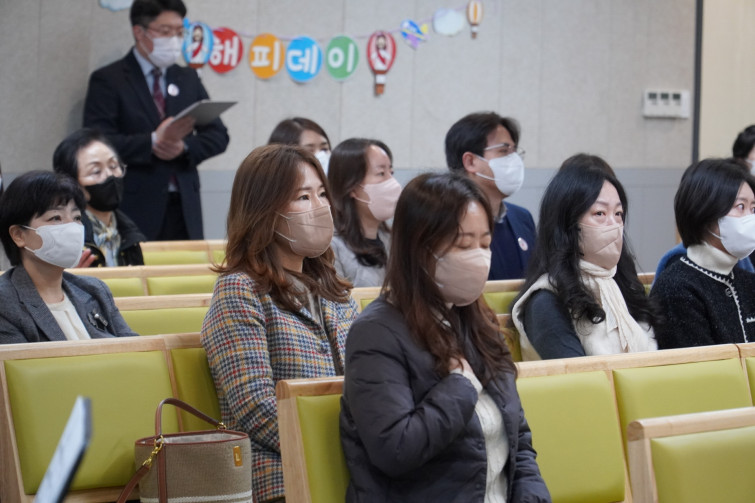 YTo1MDp7czo4OiJGaWxlTmFtZSI7czo0MDoiZDI2ZGFlMjktM2ZlYy00MTNlLWEwNjQtZTM4NTYyMTE3NjlkLkpQRyI7czoxMjoiRmlsZURhdGVUaW1lIjtpOjE2Njg3NTMwMDk7czo4OiJGaWxlU2l6ZSI7aToxMzM4NjAxO3M6ODoiRmlsZVR5cGUiO2k6MjtzOjg6Ik1pbWVUeXBlIjtzOjEwOiJpbWFnZS9qcGVnIjtzOjEzOiJTZWN0aW9uc0ZvdW5kIjtzOjMwOiJBTllfVEFHLCBJRkQwLCBUSFVNQk5BSUwsIEVYSUYiO3M6ODoiQ09NUFVURUQiO2E6MTA6e3M6NDoiaHRtbCI7czoyNjoid2lkdGg9IjIxMDAiIGhlaWdodD0iMTQwMCIiO3M6NjoiSGVpZ2h0IjtpOjE0MDA7czo1OiJXaWR0aCI7aToyMTAwO3M6NzoiSXNDb2xvciI7aToxO3M6MTc6IkJ5dGVPcmRlck1vdG9yb2xhIjtpOjA7czoxNToiQXBlcnR1cmVGTnVtYmVyIjtzOjU6ImYvNC4wIjtzOjExOiJVc2VyQ29tbWVudCI7TjtzOjE5OiJVc2VyQ29tbWVudEVuY29kaW5nIjtzOjk6IlVOREVGSU5FRCI7czoxODoiVGh1bWJuYWlsLkZpbGVUeXBlIjtpOjI7czoxODoiVGh1bWJuYWlsLk1pbWVUeXBlIjtzOjEwOiJpbWFnZS9qcGVnIjt9czoxNjoiSW1hZ2VEZXNjcmlwdGlvbiI7czozMToiICAgICAgICAgICAgICAgICAgICAgICAgICAgICAgICI7czo0OiJNYWtlIjtzOjQ6IlNPTlkiO3M6NToiTW9kZWwiO3M6OToiSUxDRS02NDAwIjtzOjExOiJYUmVzb2x1dGlvbiI7czo1OiIzNTAvMSI7czoxMToiWVJlc29sdXRpb24iO3M6NToiMzUwLzEiO3M6MTQ6IlJlc29sdXRpb25Vbml0IjtpOjI7czo4OiJTb2Z0d2FyZSI7czoxNToiSUxDRS02NDAwIHYyLjAwIjtzOjg6IkRhdGVUaW1lIjtzOjE5OiIyMDE5OjAxOjA0IDIxOjA3OjQ2IjtzOjE2OiJZQ2JDclBvc2l0aW9uaW5nIjtpOjI7czoxOToiUmVmZXJlbmNlQmxhY2tXaGl0ZSI7YTo2OntpOjA7czozOiIwLzEiO2k6MTtzOjU6IjI1NS8xIjtpOjI7czo1OiIxMjgvMSI7aTozO3M6NToiMjU1LzEiO2k6NDtzOjU6IjEyOC8xIjtpOjU7czo1OiIyNTUvMSI7fXM6MTY6IkV4aWZfSUZEX1BvaW50ZXIiO2k6Mjk0O3M6OToiVEhVTUJOQUlMIjthOjY6e3M6MTE6IkNvbXByZXNzaW9uIjtpOjY7czoxMToiWFJlc29sdXRpb24iO3M6NToiMzUwLzEiO3M6MTE6IllSZXNvbHV0aW9uIjtzOjU6IjM1MC8xIjtzOjE0OiJSZXNvbHV0aW9uVW5pdCI7aToyO3M6MjE6IkpQRUdJbnRlcmNoYW5nZUZvcm1hdCI7aTo5MjY7czoyNzoiSlBFR0ludGVyY2hhbmdlRm9ybWF0TGVuZ3RoIjtpOjE3MzU1O31zOjEyOiJFeHBvc3VyZVRpbWUiO3M6NToiMS8xNjAiO3M6NzoiRk51bWJlciI7czo1OiI0MC8xMCI7czoxNToiRXhwb3N1cmVQcm9ncmFtIjtpOjI7czoxNToiSVNPU3BlZWRSYXRpbmdzIjtpOjI1MDA7czoxMToiRXhpZlZlcnNpb24iO3M6NDoiMDIyMSI7czoxNjoiRGF0ZVRpbWVPcmlnaW5hbCI7czoxOToiMjAxOTowMTowNCAyMTowNzo0NiI7czoxNzoiRGF0ZVRpbWVEaWdpdGl6ZWQiO3M6MTk6IjIwMTk6MDE6MDQgMjE6MDc6NDYiO3M6MjM6IkNvbXBvbmVudHNDb25maWd1cmF0aW9uIjtzOjQ6IgECAwAiO3M6MTU6IkJyaWdodG5lc3NWYWx1ZSI7czo5OiI2NDU0LzI1NjAiO3M6MTc6IkV4cG9zdXJlQmlhc1ZhbHVlIjtzOjQ6IjAvMTAiO3M6MTY6Ik1heEFwZXJ0dXJlVmFsdWUiO3M6ODoiMTAyNC8yNTYiO3M6MTI6Ik1ldGVyaW5nTW9kZSI7aTo1O3M6MTE6IkxpZ2h0U291cmNlIjtpOjA7czo1OiJGbGFzaCI7aToyNDtzOjExOiJGb2NhbExlbmd0aCI7czo2OiI5NTAvMTAiO3M6MTE6IlVzZXJDb21tZW50IjtzOjY0OiIAAAAAAAAAAAAAAAAAAAAAAAAAAAAAAAAAAAAAAAAAAAAAAAAAAAAAAAAAAAAAAAAAAAAAAAAAAAAAAAAAAAAAIjtzOjE1OiJGbGFzaFBpeFZlcnNpb24iO3M6NDoiMDEwMCI7czoxMDoiQ29sb3JTcGFjZSI7aToxO3M6MTQ6IkV4aWZJbWFnZVdpZHRoIjtpOjIxMDA7czoxNToiRXhpZkltYWdlTGVuZ3RoIjtpOjE0MDA7czoxMDoiRmlsZVNvdXJjZSI7czoxOiIDIjtzOjk6IlNjZW5lVHlwZSI7czoxOiIBIjtzOjE0OiJDdXN0b21SZW5kZXJlZCI7aTowO3M6MTI6IkV4cG9zdXJlTW9kZSI7aTowO3M6MTI6IldoaXRlQmFsYW5jZSI7aTowO3M6MTY6IkRpZ2l0YWxab29tUmF0aW8iO3M6NToiMTYvMTYiO3M6MjE6IkZvY2FsTGVuZ3RoSW4zNW1tRmlsbSI7aToxNDI7czoxNjoiU2NlbmVDYXB0dXJlVHlwZSI7aTowO3M6ODoiQ29udHJhc3QiO2k6MDtzOjEwOiJTYXR1cmF0aW9uIjtpOjA7czo5OiJTaGFycG5lc3MiO2k6MDt9