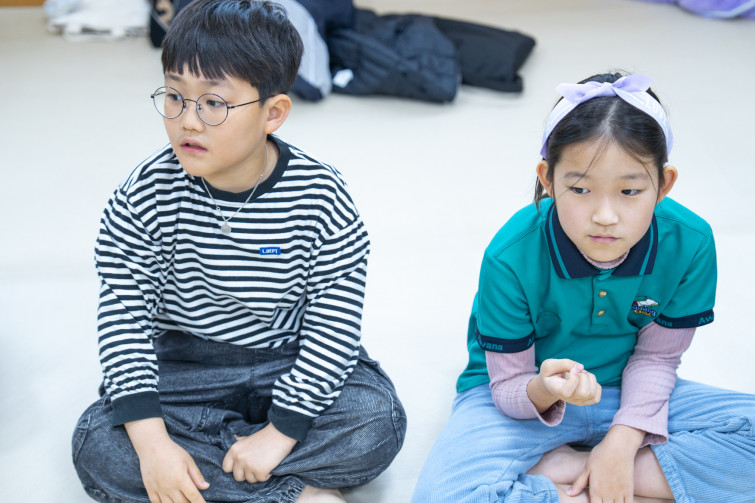 YTo1ODp7czo4OiJGaWxlTmFtZSI7czo0MDoiZDQxZTM1ZTQtNjViMS00OGY4LTg5NzAtYTQzMTgzNWQxMzc1LmpwZyI7czoxMjoiRmlsZURhdGVUaW1lIjtpOjE3NDIwMjQ1NDU7czo4OiJGaWxlU2l6ZSI7aToxNDI3ODk2O3M6ODoiRmlsZVR5cGUiO2k6MjtzOjg6Ik1pbWVUeXBlIjtzOjEwOiJpbWFnZS9qcGVnIjtzOjEzOiJTZWN0aW9uc0ZvdW5kIjtzOjMwOiJBTllfVEFHLCBJRkQwLCBUSFVNQk5BSUwsIEVYSUYiO3M6ODoiQ09NUFVURUQiO2E6OTp7czo0OiJodG1sIjtzOjI2OiJ3aWR0aD0iMTc1MiIgaGVpZ2h0PSIxMTY4IiI7czo2OiJIZWlnaHQiO2k6MTE2ODtzOjU6IldpZHRoIjtpOjE3NTI7czo3OiJJc0NvbG9yIjtpOjE7czoxNzoiQnl0ZU9yZGVyTW90b3JvbGEiO2k6MDtzOjE1OiJBcGVydHVyZUZOdW1iZXIiO3M6NToiZi8yLjgiO3M6OToiQ29weXJpZ2h0IjtzOjQ6IllBQkMiO3M6MTg6IlRodW1ibmFpbC5GaWxlVHlwZSI7aToyO3M6MTg6IlRodW1ibmFpbC5NaW1lVHlwZSI7czoxMDoiaW1hZ2UvanBlZyI7fXM6NDoiTWFrZSI7czo0OiJTT05ZIjtzOjU6Ik1vZGVsIjtzOjg6IklMQ0UtN000IjtzOjExOiJYUmVzb2x1dGlvbiI7czo1OiIyNDAvMSI7czoxMToiWVJlc29sdXRpb24iO3M6NToiMjQwLzEiO3M6MTQ6IlJlc29sdXRpb25Vbml0IjtpOjI7czo4OiJTb2Z0d2FyZSI7czo1MDoiQWRvYmUgUGhvdG9zaG9wIExpZ2h0cm9vbSBDbGFzc2ljIDE0LjIgKE1hY2ludG9zaCkiO3M6ODoiRGF0ZVRpbWUiO3M6MTk6IjIwMjU6MDM6MTUgMTU6NDQ6NDMiO3M6NjoiQXJ0aXN0IjtzOjc6IllBQkNfU0ciO3M6OToiQ29weXJpZ2h0IjtzOjQ6IllBQkMiO3M6MTY6IkV4aWZfSUZEX1BvaW50ZXIiO2k6MjUyO3M6OToiVEhVTUJOQUlMIjthOjY6e3M6MTE6IkNvbXByZXNzaW9uIjtpOjY7czoxMToiWFJlc29sdXRpb24iO3M6NDoiNzIvMSI7czoxMToiWVJlc29sdXRpb24iO3M6NDoiNzIvMSI7czoxNDoiUmVzb2x1dGlvblVuaXQiO2k6MjtzOjIxOiJKUEVHSW50ZXJjaGFuZ2VGb3JtYXQiO2k6MTAzODtzOjI3OiJKUEVHSW50ZXJjaGFuZ2VGb3JtYXRMZW5ndGgiO2k6MTY3MTE7fXM6MTI6IkV4cG9zdXJlVGltZSI7czo1OiIxLzIwMCI7czo3OiJGTnVtYmVyIjtzOjU6IjI4LzEwIjtzOjE1OiJFeHBvc3VyZVByb2dyYW0iO2k6MTtzOjE1OiJJU09TcGVlZFJhdGluZ3MiO2k6NDAwO3M6MTk6IlVuZGVmaW5lZFRhZzoweDg4MzAiO2k6MjtzOjE5OiJVbmRlZmluZWRUYWc6MHg4ODMyIjtpOjQwMDtzOjExOiJFeGlmVmVyc2lvbiI7czo0OiIwMjMyIjtzOjE2OiJEYXRlVGltZU9yaWdpbmFsIjtzOjE5OiIyMDI1OjAzOjE1IDEwOjQ3OjU4IjtzOjE3OiJEYXRlVGltZURpZ2l0aXplZCI7czoxOToiMjAyNTowMzoxNSAxMDo0Nzo1OCI7czoxOToiVW5kZWZpbmVkVGFnOjB4OTAxMCI7czo2OiIrMDk6MDAiO3M6MTk6IlVuZGVmaW5lZFRhZzoweDkwMTEiO3M6NjoiKzA5OjAwIjtzOjE5OiJVbmRlZmluZWRUYWc6MHg5MDEyIjtzOjY6IiswOTowMCI7czoxNzoiU2h1dHRlclNwZWVkVmFsdWUiO3M6MTU6Ijc2NDM4NTYvMTAwMDAwMCI7czoxMzoiQXBlcnR1cmVWYWx1ZSI7czoxNToiMjk3MDg1NC8xMDAwMDAwIjtzOjE1OiJCcmlnaHRuZXNzVmFsdWUiO3M6OToiODU1NC8yNTYwIjtzOjE3OiJFeHBvc3VyZUJpYXNWYWx1ZSI7czo0OiIwLzEwIjtzOjE2OiJNYXhBcGVydHVyZVZhbHVlIjtzOjc6Ijc2MC8yNTYiO3M6MTI6Ik1ldGVyaW5nTW9kZSI7aTo1O3M6MTE6IkxpZ2h0U291cmNlIjtpOjA7czo1OiJGbGFzaCI7aToxMztzOjExOiJGb2NhbExlbmd0aCI7czo2OiI1ODAvMTAiO3M6MTg6IlN1YlNlY1RpbWVPcmlnaW5hbCI7czozOiI3NTYiO3M6MTk6IlN1YlNlY1RpbWVEaWdpdGl6ZWQiO3M6MzoiNzU2IjtzOjEwOiJDb2xvclNwYWNlIjtpOjY1NTM1O3M6MjE6IkZvY2FsUGxhbmVYUmVzb2x1dGlvbiI7czoxNDoiNjQ0NDkzMzkvMzI3NjgiO3M6MjE6IkZvY2FsUGxhbmVZUmVzb2x1dGlvbiI7czoxNDoiNjQ0NDkzMzkvMzI3NjgiO3M6MjQ6IkZvY2FsUGxhbmVSZXNvbHV0aW9uVW5pdCI7aTozO3M6MTA6IkZpbGVTb3VyY2UiO3M6MToiAyI7czo5OiJTY2VuZVR5cGUiO3M6MToiASI7czoxNDoiQ3VzdG9tUmVuZGVyZWQiO2k6MDtzOjEyOiJFeHBvc3VyZU1vZGUiO2k6MTtzOjEyOiJXaGl0ZUJhbGFuY2UiO2k6MDtzOjE2OiJEaWdpdGFsWm9vbVJhdGlvIjtzOjU6IjE2LzE2IjtzOjIxOiJGb2NhbExlbmd0aEluMzVtbUZpbG0iO2k6NTg7czoxNjoiU2NlbmVDYXB0dXJlVHlwZSI7aTowO3M6ODoiQ29udHJhc3QiO2k6MDtzOjEwOiJTYXR1cmF0aW9uIjtpOjA7czo5OiJTaGFycG5lc3MiO2k6MDtzOjE5OiJVbmRlZmluZWRUYWc6MHhBNDMyIjthOjQ6e2k6MDtzOjY6IjI0MC8xMCI7aToxO3M6NjoiNzAwLzEwIjtpOjI7czo1OiIyOC8xMCI7aTozO3M6NToiMjgvMTAiO31zOjE5OiJVbmRlZmluZWRUYWc6MHhBNDM0IjtzOjIxOiJGRSAyNC03MG1tIEYyLjggR00gSUkiO30=