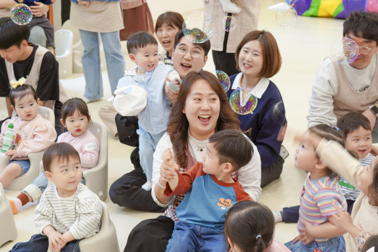 YTo1MTp7czo4OiJGaWxlTmFtZSI7czo0MDoiZDRkYTMwMGQtNTc1MC00NzY3LTgxMzEtODg2YmNiNzk1NjQzLmpwZyI7czoxMjoiRmlsZURhdGVUaW1lIjtpOjE3NDY1ODM2MDk7czo4OiJGaWxlU2l6ZSI7aToxMDQ3NDgwO3M6ODoiRmlsZVR5cGUiO2k6MjtzOjg6Ik1pbWVUeXBlIjtzOjEwOiJpbWFnZS9qcGVnIjtzOjEzOiJTZWN0aW9uc0ZvdW5kIjtzOjMwOiJBTllfVEFHLCBJRkQwLCBUSFVNQk5BSUwsIEVYSUYiO3M6ODoiQ09NUFVURUQiO2E6ODp7czo0OiJodG1sIjtzOjI2OiJ3aWR0aD0iMTUwMCIgaGVpZ2h0PSIxMDAwIiI7czo2OiJIZWlnaHQiO2k6MTAwMDtzOjU6IldpZHRoIjtpOjE1MDA7czo3OiJJc0NvbG9yIjtpOjE7czoxNzoiQnl0ZU9yZGVyTW90b3JvbGEiO2k6MDtzOjE1OiJBcGVydHVyZUZOdW1iZXIiO3M6NToiZi80LjUiO3M6MTg6IlRodW1ibmFpbC5GaWxlVHlwZSI7aToyO3M6MTg6IlRodW1ibmFpbC5NaW1lVHlwZSI7czoxMDoiaW1hZ2UvanBlZyI7fXM6NDoiTWFrZSI7czo0OiJTT05ZIjtzOjU6Ik1vZGVsIjtzOjk6IklMQ0UtNjQwMCI7czoxMToiWFJlc29sdXRpb24iO3M6NToiMjQwLzEiO3M6MTE6IllSZXNvbHV0aW9uIjtzOjU6IjI0MC8xIjtzOjE0OiJSZXNvbHV0aW9uVW5pdCI7aToyO3M6ODoiU29mdHdhcmUiO3M6NTA6IkFkb2JlIFBob3Rvc2hvcCBMaWdodHJvb20gQ2xhc3NpYyAxNC4zIChNYWNpbnRvc2gpIjtzOjg6IkRhdGVUaW1lIjtzOjE5OiIyMDI1OjA1OjA0IDE1OjM2OjIzIjtzOjE2OiJFeGlmX0lGRF9Qb2ludGVyIjtpOjIxNDtzOjk6IlRIVU1CTkFJTCI7YTo2OntzOjExOiJDb21wcmVzc2lvbiI7aTo2O3M6MTE6IlhSZXNvbHV0aW9uIjtzOjQ6IjcyLzEiO3M6MTE6IllSZXNvbHV0aW9uIjtzOjQ6IjcyLzEiO3M6MTQ6IlJlc29sdXRpb25Vbml0IjtpOjI7czoyMToiSlBFR0ludGVyY2hhbmdlRm9ybWF0IjtpOjkyNDtzOjI3OiJKUEVHSW50ZXJjaGFuZ2VGb3JtYXRMZW5ndGgiO2k6MjAwNjU7fXM6MTI6IkV4cG9zdXJlVGltZSI7czo0OiIxLzYwIjtzOjc6IkZOdW1iZXIiO3M6NToiNDUvMTAiO3M6MTU6IkV4cG9zdXJlUHJvZ3JhbSI7aToyO3M6MTU6IklTT1NwZWVkUmF0aW5ncyI7aTo1MDA7czoxOToiVW5kZWZpbmVkVGFnOjB4ODgzMCI7aToyO3M6MTk6IlVuZGVmaW5lZFRhZzoweDg4MzIiO2k6NTAwO3M6MTE6IkV4aWZWZXJzaW9uIjtzOjQ6IjAyMzEiO3M6MTY6IkRhdGVUaW1lT3JpZ2luYWwiO3M6MTk6IjIwMTk6MDE6MDEgMDA6MTA6MzIiO3M6MTc6IkRhdGVUaW1lRGlnaXRpemVkIjtzOjE5OiIyMDE5OjAxOjAxIDAwOjEwOjMyIjtzOjE5OiJVbmRlZmluZWRUYWc6MHg5MDEwIjtzOjY6IiswOTowMCI7czoxOToiVW5kZWZpbmVkVGFnOjB4OTAxMSI7czo2OiIrMDk6MDAiO3M6MTk6IlVuZGVmaW5lZFRhZzoweDkwMTIiO3M6NjoiKzA5OjAwIjtzOjE3OiJTaHV0dGVyU3BlZWRWYWx1ZSI7czoxNToiNTkwNjg5MS8xMDAwMDAwIjtzOjEzOiJBcGVydHVyZVZhbHVlIjtzOjEzOiI0MzM5ODUvMTAwMDAwIjtzOjE1OiJCcmlnaHRuZXNzVmFsdWUiO3M6OToiODgwNC8yNTYwIjtzOjE3OiJFeHBvc3VyZUJpYXNWYWx1ZSI7czo0OiIwLzEwIjtzOjE2OiJNYXhBcGVydHVyZVZhbHVlIjtzOjg6IjEwMjQvMjU2IjtzOjEyOiJNZXRlcmluZ01vZGUiO2k6NTtzOjExOiJMaWdodFNvdXJjZSI7aTowO3M6NToiRmxhc2giO2k6MTY7czoxMToiRm9jYWxMZW5ndGgiO3M6NjoiNDYwLzEwIjtzOjEwOiJDb2xvclNwYWNlIjtpOjY1NTM1O3M6MTA6IkZpbGVTb3VyY2UiO3M6MToiAyI7czo5OiJTY2VuZVR5cGUiO3M6MToiASI7czoxNDoiQ3VzdG9tUmVuZGVyZWQiO2k6MDtzOjEyOiJFeHBvc3VyZU1vZGUiO2k6MDtzOjEyOiJXaGl0ZUJhbGFuY2UiO2k6MDtzOjE2OiJEaWdpdGFsWm9vbVJhdGlvIjtzOjU6IjE2LzE2IjtzOjIxOiJGb2NhbExlbmd0aEluMzVtbUZpbG0iO2k6Njk7czoxNjoiU2NlbmVDYXB0dXJlVHlwZSI7aTowO3M6ODoiQ29udHJhc3QiO2k6MDtzOjEwOiJTYXR1cmF0aW9uIjtpOjA7czo5OiJTaGFycG5lc3MiO2k6MDtzOjE5OiJVbmRlZmluZWRUYWc6MHhBNDMyIjthOjQ6e2k6MDtzOjY6IjI0MC8xMCI7aToxO3M6NzoiMTA1MC8xMCI7aToyO3M6NToiNDAvMTAiO2k6MztzOjU6IjQwLzEwIjt9czoxOToiVW5kZWZpbmVkVGFnOjB4QTQzNCI7czoyMDoiRkUgMjQtMTA1bW0gRjQgRyBPU1MiO30=