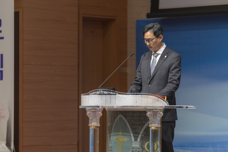 YTo1ODp7czo4OiJGaWxlTmFtZSI7czo0MDoiZGE0ZWQ3NjEtYmE0MS00YTAwLTljYjUtYTdkMmEzZjUwZGVhLmpwZyI7czoxMjoiRmlsZURhdGVUaW1lIjtpOjE3Njg4ODY1MDM7czo4OiJGaWxlU2l6ZSI7aTo4NjY3Mzc7czo4OiJGaWxlVHlwZSI7aToyO3M6ODoiTWltZVR5cGUiO3M6MTA6ImltYWdlL2pwZWciO3M6MTM6IlNlY3Rpb25zRm91bmQiO3M6MzA6IkFOWV9UQUcsIElGRDAsIFRIVU1CTkFJTCwgRVhJRiI7czo4OiJDT01QVVRFRCI7YTo5OntzOjQ6Imh0bWwiO3M6MjY6IndpZHRoPSIxNzEzIiBoZWlnaHQ9IjExNDIiIjtzOjY6IkhlaWdodCI7aToxMTQyO3M6NToiV2lkdGgiO2k6MTcxMztzOjc6IklzQ29sb3IiO2k6MTtzOjE3OiJCeXRlT3JkZXJNb3Rvcm9sYSI7aTowO3M6MTU6IkFwZXJ0dXJlRk51bWJlciI7czo1OiJmLzQuMCI7czo5OiJDb3B5cmlnaHQiO3M6NDoiWUFCQyI7czoxODoiVGh1bWJuYWlsLkZpbGVUeXBlIjtpOjI7czoxODoiVGh1bWJuYWlsLk1pbWVUeXBlIjtzOjEwOiJpbWFnZS9qcGVnIjt9czo0OiJNYWtlIjtzOjQ6IlNPTlkiO3M6NToiTW9kZWwiO3M6ODoiSUxDRS03TTQiO3M6MTE6IlhSZXNvbHV0aW9uIjtzOjU6IjI0MC8xIjtzOjExOiJZUmVzb2x1dGlvbiI7czo1OiIyNDAvMSI7czoxNDoiUmVzb2x1dGlvblVuaXQiO2k6MjtzOjg6IlNvZnR3YXJlIjtzOjUyOiJBZG9iZSBQaG90b3Nob3AgTGlnaHRyb29tIENsYXNzaWMgMTQuMS4xIChNYWNpbnRvc2gpIjtzOjg6IkRhdGVUaW1lIjtzOjE5OiIyMDI2OjAxOjE5IDIxOjI4OjIyIjtzOjY6IkFydGlzdCI7czo3OiJZQUJDX1NHIjtzOjk6IkNvcHlyaWdodCI7czo0OiJZQUJDIjtzOjE2OiJFeGlmX0lGRF9Qb2ludGVyIjtpOjI1NDtzOjk6IlRIVU1CTkFJTCI7YTo2OntzOjExOiJDb21wcmVzc2lvbiI7aTo2O3M6MTE6IlhSZXNvbHV0aW9uIjtzOjQ6IjcyLzEiO3M6MTE6IllSZXNvbHV0aW9uIjtzOjQ6IjcyLzEiO3M6MTQ6IlJlc29sdXRpb25Vbml0IjtpOjI7czoyMToiSlBFR0ludGVyY2hhbmdlRm9ybWF0IjtpOjEwNDA7czoyNzoiSlBFR0ludGVyY2hhbmdlRm9ybWF0TGVuZ3RoIjtpOjk0NTU7fXM6MTI6IkV4cG9zdXJlVGltZSI7czo1OiIxLzEwMCI7czo3OiJGTnVtYmVyIjtzOjM6IjQvMSI7czoxNToiRXhwb3N1cmVQcm9ncmFtIjtpOjE7czoxNToiSVNPU3BlZWRSYXRpbmdzIjtpOjMyMDtzOjE5OiJVbmRlZmluZWRUYWc6MHg4ODMwIjtpOjI7czoxOToiVW5kZWZpbmVkVGFnOjB4ODgzMiI7aTozMjA7czoxMToiRXhpZlZlcnNpb24iO3M6NDoiMDIzMiI7czoxNjoiRGF0ZVRpbWVPcmlnaW5hbCI7czoxOToiMjAyNjowMToxOCAxNDowMDo0OSI7czoxNzoiRGF0ZVRpbWVEaWdpdGl6ZWQiO3M6MTk6IjIwMjY6MDE6MTggMTQ6MDA6NDkiO3M6MTk6IlVuZGVmaW5lZFRhZzoweDkwMTAiO3M6NjoiKzA5OjAwIjtzOjE5OiJVbmRlZmluZWRUYWc6MHg5MDExIjtzOjY6IiswOTowMCI7czoxOToiVW5kZWZpbmVkVGFnOjB4OTAxMiI7czo2OiIrMDk6MDAiO3M6MTc6IlNodXR0ZXJTcGVlZFZhbHVlIjtzOjE1OiI2NjQzODU2LzEwMDAwMDAiO3M6MTM6IkFwZXJ0dXJlVmFsdWUiO3M6MzoiNC8xIjtzOjE1OiJCcmlnaHRuZXNzVmFsdWUiO3M6OToiNTk2NC8yNTYwIjtzOjE3OiJFeHBvc3VyZUJpYXNWYWx1ZSI7czo0OiIwLzEwIjtzOjE2OiJNYXhBcGVydHVyZVZhbHVlIjtzOjg6IjEwMjQvMjU2IjtzOjEyOiJNZXRlcmluZ01vZGUiO2k6NTtzOjExOiJMaWdodFNvdXJjZSI7aToyNTU7czo1OiJGbGFzaCI7aToxNjtzOjExOiJGb2NhbExlbmd0aCI7czo3OiIxOTgwLzEwIjtzOjE4OiJTdWJTZWNUaW1lT3JpZ2luYWwiO3M6MzoiNTc3IjtzOjE5OiJTdWJTZWNUaW1lRGlnaXRpemVkIjtzOjM6IjU3NyI7czoxMDoiQ29sb3JTcGFjZSI7aTo2NTUzNTtzOjIxOiJGb2NhbFBsYW5lWFJlc29sdXRpb24iO3M6MTQ6IjY0NDQ5MzM5LzMyNzY4IjtzOjIxOiJGb2NhbFBsYW5lWVJlc29sdXRpb24iO3M6MTQ6IjY0NDQ5MzM5LzMyNzY4IjtzOjI0OiJGb2NhbFBsYW5lUmVzb2x1dGlvblVuaXQiO2k6MztzOjEwOiJGaWxlU291cmNlIjtzOjE6IgMiO3M6OToiU2NlbmVUeXBlIjtzOjE6IgEiO3M6MTQ6IkN1c3RvbVJlbmRlcmVkIjtpOjA7czoxMjoiRXhwb3N1cmVNb2RlIjtpOjE7czoxMjoiV2hpdGVCYWxhbmNlIjtpOjE7czoxNjoiRGlnaXRhbFpvb21SYXRpbyI7czo1OiIxNi8xNiI7czoyMToiRm9jYWxMZW5ndGhJbjM1bW1GaWxtIjtpOjE5ODtzOjE2OiJTY2VuZUNhcHR1cmVUeXBlIjtpOjA7czo4OiJDb250cmFzdCI7aToxO3M6MTA6IlNhdHVyYXRpb24iO2k6MTtzOjk6IlNoYXJwbmVzcyI7aTowO3M6MTk6IlVuZGVmaW5lZFRhZzoweEE0MzIiO2E6NDp7aTowO3M6NjoiNzAwLzEwIjtpOjE7czo3OiIyMDAwLzEwIjtpOjI7czo1OiI0MC8xMCI7aTozO3M6NToiNDAvMTAiO31zOjE5OiJVbmRlZmluZWRUYWc6MHhBNDM0IjtzOjIwOiJGRSA3MC0yMDBtbSBGNCBHIE9TUyI7fQ==