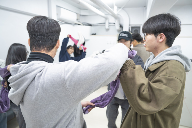 YTo1ODp7czo4OiJGaWxlTmFtZSI7czo0MDoiZGRmYWE5MTEtNzRmNC00NDhkLWI1ZmEtY2MxYTZiM2Y0ZTBjLmpwZyI7czoxMjoiRmlsZURhdGVUaW1lIjtpOjE3NDIyNTkyNDQ7czo4OiJGaWxlU2l6ZSI7aToxMTcwMTA1O3M6ODoiRmlsZVR5cGUiO2k6MjtzOjg6Ik1pbWVUeXBlIjtzOjEwOiJpbWFnZS9qcGVnIjtzOjEzOiJTZWN0aW9uc0ZvdW5kIjtzOjMwOiJBTllfVEFHLCBJRkQwLCBUSFVNQk5BSUwsIEVYSUYiO3M6ODoiQ09NUFVURUQiO2E6OTp7czo0OiJodG1sIjtzOjI2OiJ3aWR0aD0iMTc1MiIgaGVpZ2h0PSIxMTY4IiI7czo2OiJIZWlnaHQiO2k6MTE2ODtzOjU6IldpZHRoIjtpOjE3NTI7czo3OiJJc0NvbG9yIjtpOjE7czoxNzoiQnl0ZU9yZGVyTW90b3JvbGEiO2k6MDtzOjE1OiJBcGVydHVyZUZOdW1iZXIiO3M6NToiZi8yLjgiO3M6OToiQ29weXJpZ2h0IjtzOjQ6IllBQkMiO3M6MTg6IlRodW1ibmFpbC5GaWxlVHlwZSI7aToyO3M6MTg6IlRodW1ibmFpbC5NaW1lVHlwZSI7czoxMDoiaW1hZ2UvanBlZyI7fXM6NDoiTWFrZSI7czo0OiJTT05ZIjtzOjU6Ik1vZGVsIjtzOjg6IklMQ0UtN000IjtzOjExOiJYUmVzb2x1dGlvbiI7czo1OiIyNDAvMSI7czoxMToiWVJlc29sdXRpb24iO3M6NToiMjQwLzEiO3M6MTQ6IlJlc29sdXRpb25Vbml0IjtpOjI7czo4OiJTb2Z0d2FyZSI7czo1MDoiQWRvYmUgUGhvdG9zaG9wIExpZ2h0cm9vbSBDbGFzc2ljIDE0LjIgKE1hY2ludG9zaCkiO3M6ODoiRGF0ZVRpbWUiO3M6MTk6IjIwMjU6MDM6MTggMDk6NTI6MTciO3M6NjoiQXJ0aXN0IjtzOjc6IllBQkNfU0ciO3M6OToiQ29weXJpZ2h0IjtzOjQ6IllBQkMiO3M6MTY6IkV4aWZfSUZEX1BvaW50ZXIiO2k6MjUyO3M6OToiVEhVTUJOQUlMIjthOjY6e3M6MTE6IkNvbXByZXNzaW9uIjtpOjY7czoxMToiWFJlc29sdXRpb24iO3M6NDoiNzIvMSI7czoxMToiWVJlc29sdXRpb24iO3M6NDoiNzIvMSI7czoxNDoiUmVzb2x1dGlvblVuaXQiO2k6MjtzOjIxOiJKUEVHSW50ZXJjaGFuZ2VGb3JtYXQiO2k6MTAzODtzOjI3OiJKUEVHSW50ZXJjaGFuZ2VGb3JtYXRMZW5ndGgiO2k6MTM2MTE7fXM6MTI6IkV4cG9zdXJlVGltZSI7czo1OiIxLzEwMCI7czo3OiJGTnVtYmVyIjtzOjU6IjI4LzEwIjtzOjE1OiJFeHBvc3VyZVByb2dyYW0iO2k6MTtzOjE1OiJJU09TcGVlZFJhdGluZ3MiO2k6MTYwO3M6MTk6IlVuZGVmaW5lZFRhZzoweDg4MzAiO2k6MjtzOjE5OiJVbmRlZmluZWRUYWc6MHg4ODMyIjtpOjE2MDtzOjExOiJFeGlmVmVyc2lvbiI7czo0OiIwMjMyIjtzOjE2OiJEYXRlVGltZU9yaWdpbmFsIjtzOjE5OiIyMDI1OjAzOjE2IDE1OjM5OjUxIjtzOjE3OiJEYXRlVGltZURpZ2l0aXplZCI7czoxOToiMjAyNTowMzoxNiAxNTozOTo1MSI7czoxOToiVW5kZWZpbmVkVGFnOjB4OTAxMCI7czo2OiIrMDk6MDAiO3M6MTk6IlVuZGVmaW5lZFRhZzoweDkwMTEiO3M6NjoiKzA5OjAwIjtzOjE5OiJVbmRlZmluZWRUYWc6MHg5MDEyIjtzOjY6IiswOTowMCI7czoxNzoiU2h1dHRlclNwZWVkVmFsdWUiO3M6MTU6IjY2NDM4NTYvMTAwMDAwMCI7czoxMzoiQXBlcnR1cmVWYWx1ZSI7czoxNToiMjk3MDg1NC8xMDAwMDAwIjtzOjE1OiJCcmlnaHRuZXNzVmFsdWUiO3M6OToiNTk3NC8yNTYwIjtzOjE3OiJFeHBvc3VyZUJpYXNWYWx1ZSI7czo0OiIwLzEwIjtzOjE2OiJNYXhBcGVydHVyZVZhbHVlIjtzOjc6Ijc2MC8yNTYiO3M6MTI6Ik1ldGVyaW5nTW9kZSI7aTo1O3M6MTE6IkxpZ2h0U291cmNlIjtpOjA7czo1OiJGbGFzaCI7aToxMztzOjExOiJGb2NhbExlbmd0aCI7czo2OiIyNDAvMTAiO3M6MTg6IlN1YlNlY1RpbWVPcmlnaW5hbCI7czozOiI3MjUiO3M6MTk6IlN1YlNlY1RpbWVEaWdpdGl6ZWQiO3M6MzoiNzI1IjtzOjEwOiJDb2xvclNwYWNlIjtpOjY1NTM1O3M6MjE6IkZvY2FsUGxhbmVYUmVzb2x1dGlvbiI7czoxNDoiNjQ0NDkzMzkvMzI3NjgiO3M6MjE6IkZvY2FsUGxhbmVZUmVzb2x1dGlvbiI7czoxNDoiNjQ0NDkzMzkvMzI3NjgiO3M6MjQ6IkZvY2FsUGxhbmVSZXNvbHV0aW9uVW5pdCI7aTozO3M6MTA6IkZpbGVTb3VyY2UiO3M6MToiAyI7czo5OiJTY2VuZVR5cGUiO3M6MToiASI7czoxNDoiQ3VzdG9tUmVuZGVyZWQiO2k6MDtzOjEyOiJFeHBvc3VyZU1vZGUiO2k6MTtzOjEyOiJXaGl0ZUJhbGFuY2UiO2k6MDtzOjE2OiJEaWdpdGFsWm9vbVJhdGlvIjtzOjU6IjE2LzE2IjtzOjIxOiJGb2NhbExlbmd0aEluMzVtbUZpbG0iO2k6MjQ7czoxNjoiU2NlbmVDYXB0dXJlVHlwZSI7aTowO3M6ODoiQ29udHJhc3QiO2k6MDtzOjEwOiJTYXR1cmF0aW9uIjtpOjA7czo5OiJTaGFycG5lc3MiO2k6MDtzOjE5OiJVbmRlZmluZWRUYWc6MHhBNDMyIjthOjQ6e2k6MDtzOjY6IjI0MC8xMCI7aToxO3M6NjoiNzAwLzEwIjtpOjI7czo1OiIyOC8xMCI7aTozO3M6NToiMjgvMTAiO31zOjE5OiJVbmRlZmluZWRUYWc6MHhBNDM0IjtzOjIxOiJGRSAyNC03MG1tIEYyLjggR00gSUkiO30=