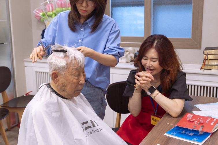 YTo1ODp7czo4OiJGaWxlTmFtZSI7czo0MDoiZGZlNjE4YTQtZWZmMS00ZmEyLWJkY2EtODA2MzM5ODYxNTNjLmpwZyI7czoxMjoiRmlsZURhdGVUaW1lIjtpOjE3NTI3Mzg5OTM7czo4OiJGaWxlU2l6ZSI7aTo2MzMxMjQ7czo4OiJGaWxlVHlwZSI7aToyO3M6ODoiTWltZVR5cGUiO3M6MTA6ImltYWdlL2pwZWciO3M6MTM6IlNlY3Rpb25zRm91bmQiO3M6MzA6IkFOWV9UQUcsIElGRDAsIFRIVU1CTkFJTCwgRVhJRiI7czo4OiJDT01QVVRFRCI7YTo5OntzOjQ6Imh0bWwiO3M6MjU6IndpZHRoPSIxMTUyIiBoZWlnaHQ9Ijc2OCIiO3M6NjoiSGVpZ2h0IjtpOjc2ODtzOjU6IldpZHRoIjtpOjExNTI7czo3OiJJc0NvbG9yIjtpOjE7czoxNzoiQnl0ZU9yZGVyTW90b3JvbGEiO2k6MDtzOjE1OiJBcGVydHVyZUZOdW1iZXIiO3M6NToiZi8yLjgiO3M6OToiQ29weXJpZ2h0IjtzOjQ6IllBQkMiO3M6MTg6IlRodW1ibmFpbC5GaWxlVHlwZSI7aToyO3M6MTg6IlRodW1ibmFpbC5NaW1lVHlwZSI7czoxMDoiaW1hZ2UvanBlZyI7fXM6NDoiTWFrZSI7czo0OiJTT05ZIjtzOjU6Ik1vZGVsIjtzOjg6IklMQ0UtN000IjtzOjExOiJYUmVzb2x1dGlvbiI7czo1OiIyNDAvMSI7czoxMToiWVJlc29sdXRpb24iO3M6NToiMjQwLzEiO3M6MTQ6IlJlc29sdXRpb25Vbml0IjtpOjI7czo4OiJTb2Z0d2FyZSI7czo1MDoiQWRvYmUgUGhvdG9zaG9wIExpZ2h0cm9vbSBDbGFzc2ljIDE0LjQgKE1hY2ludG9zaCkiO3M6ODoiRGF0ZVRpbWUiO3M6MTk6IjIwMjU6MDc6MTcgMTY6NTE6MjIiO3M6NjoiQXJ0aXN0IjtzOjc6IllBQkNfU0ciO3M6OToiQ29weXJpZ2h0IjtzOjQ6IllBQkMiO3M6MTY6IkV4aWZfSUZEX1BvaW50ZXIiO2k6MjUyO3M6OToiVEhVTUJOQUlMIjthOjY6e3M6MTE6IkNvbXByZXNzaW9uIjtpOjY7czoxMToiWFJlc29sdXRpb24iO3M6NDoiNzIvMSI7czoxMToiWVJlc29sdXRpb24iO3M6NDoiNzIvMSI7czoxNDoiUmVzb2x1dGlvblVuaXQiO2k6MjtzOjIxOiJKUEVHSW50ZXJjaGFuZ2VGb3JtYXQiO2k6MTAzODtzOjI3OiJKUEVHSW50ZXJjaGFuZ2VGb3JtYXRMZW5ndGgiO2k6MTY2NDc7fXM6MTI6IkV4cG9zdXJlVGltZSI7czo1OiIxLzEwMCI7czo3OiJGTnVtYmVyIjtzOjU6IjI4LzEwIjtzOjE1OiJFeHBvc3VyZVByb2dyYW0iO2k6MTtzOjE1OiJJU09TcGVlZFJhdGluZ3MiO2k6MzIwO3M6MTk6IlVuZGVmaW5lZFRhZzoweDg4MzAiO2k6MjtzOjE5OiJVbmRlZmluZWRUYWc6MHg4ODMyIjtpOjMyMDtzOjExOiJFeGlmVmVyc2lvbiI7czo0OiIwMjMyIjtzOjE2OiJEYXRlVGltZU9yaWdpbmFsIjtzOjE5OiIyMDI1OjA3OjE3IDEwOjA5OjExIjtzOjE3OiJEYXRlVGltZURpZ2l0aXplZCI7czoxOToiMjAyNTowNzoxNyAxMDowOToxMSI7czoxOToiVW5kZWZpbmVkVGFnOjB4OTAxMCI7czo2OiIrMDk6MDAiO3M6MTk6IlVuZGVmaW5lZFRhZzoweDkwMTEiO3M6NjoiKzA5OjAwIjtzOjE5OiJVbmRlZmluZWRUYWc6MHg5MDEyIjtzOjY6IiswOTowMCI7czoxNzoiU2h1dHRlclNwZWVkVmFsdWUiO3M6MTU6IjY2NDM4NTYvMTAwMDAwMCI7czoxMzoiQXBlcnR1cmVWYWx1ZSI7czoxNToiMjk3MDg1NC8xMDAwMDAwIjtzOjE1OiJCcmlnaHRuZXNzVmFsdWUiO3M6OToiNjcwNC8yNTYwIjtzOjE3OiJFeHBvc3VyZUJpYXNWYWx1ZSI7czo0OiIwLzEwIjtzOjE2OiJNYXhBcGVydHVyZVZhbHVlIjtzOjc6Ijc2MC8yNTYiO3M6MTI6Ik1ldGVyaW5nTW9kZSI7aTo1O3M6MTE6IkxpZ2h0U291cmNlIjtpOjA7czo1OiJGbGFzaCI7aToxNjtzOjExOiJGb2NhbExlbmd0aCI7czo2OiIzMDAvMTAiO3M6MTg6IlN1YlNlY1RpbWVPcmlnaW5hbCI7czozOiIwMzkiO3M6MTk6IlN1YlNlY1RpbWVEaWdpdGl6ZWQiO3M6MzoiMDM5IjtzOjEwOiJDb2xvclNwYWNlIjtpOjY1NTM1O3M6MjE6IkZvY2FsUGxhbmVYUmVzb2x1dGlvbiI7czoxNDoiNjQ0NDkzMzkvMzI3NjgiO3M6MjE6IkZvY2FsUGxhbmVZUmVzb2x1dGlvbiI7czoxNDoiNjQ0NDkzMzkvMzI3NjgiO3M6MjQ6IkZvY2FsUGxhbmVSZXNvbHV0aW9uVW5pdCI7aTozO3M6MTA6IkZpbGVTb3VyY2UiO3M6MToiAyI7czo5OiJTY2VuZVR5cGUiO3M6MToiASI7czoxNDoiQ3VzdG9tUmVuZGVyZWQiO2k6MDtzOjEyOiJFeHBvc3VyZU1vZGUiO2k6MTtzOjEyOiJXaGl0ZUJhbGFuY2UiO2k6MTtzOjE2OiJEaWdpdGFsWm9vbVJhdGlvIjtzOjU6IjE2LzE2IjtzOjIxOiJGb2NhbExlbmd0aEluMzVtbUZpbG0iO2k6NDU7czoxNjoiU2NlbmVDYXB0dXJlVHlwZSI7aTowO3M6ODoiQ29udHJhc3QiO2k6MDtzOjEwOiJTYXR1cmF0aW9uIjtpOjA7czo5OiJTaGFycG5lc3MiO2k6MDtzOjE5OiJVbmRlZmluZWRUYWc6MHhBNDMyIjthOjQ6e2k6MDtzOjY6IjI0MC8xMCI7aToxO3M6NjoiNzAwLzEwIjtpOjI7czo1OiIyOC8xMCI7aTozO3M6NToiMjgvMTAiO31zOjE5OiJVbmRlZmluZWRUYWc6MHhBNDM0IjtzOjIxOiJGRSAyNC03MG1tIEYyLjggR00gSUkiO30=