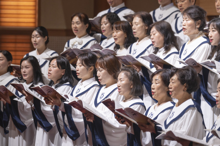 YTo1ODp7czo4OiJGaWxlTmFtZSI7czo0MDoiZTI4ODRjN2YtNmQ1ZS00MDY5LThjNjEtYzkxYTNkMDc3YmE5LmpwZyI7czoxMjoiRmlsZURhdGVUaW1lIjtpOjE3NzU2MTUxOTg7czo4OiJGaWxlU2l6ZSI7aToyMzE1ODk4O3M6ODoiRmlsZVR5cGUiO2k6MjtzOjg6Ik1pbWVUeXBlIjtzOjEwOiJpbWFnZS9qcGVnIjtzOjEzOiJTZWN0aW9uc0ZvdW5kIjtzOjMwOiJBTllfVEFHLCBJRkQwLCBUSFVNQk5BSUwsIEVYSUYiO3M6ODoiQ09NUFVURUQiO2E6OTp7czo0OiJodG1sIjtzOjI2OiJ3aWR0aD0iMjQ1MyIgaGVpZ2h0PSIxNjM1IiI7czo2OiJIZWlnaHQiO2k6MTYzNTtzOjU6IldpZHRoIjtpOjI0NTM7czo3OiJJc0NvbG9yIjtpOjE7czoxNzoiQnl0ZU9yZGVyTW90b3JvbGEiO2k6MDtzOjE1OiJBcGVydHVyZUZOdW1iZXIiO3M6NToiZi81LjAiO3M6OToiQ29weXJpZ2h0IjtzOjQ6IllBQkMiO3M6MTg6IlRodW1ibmFpbC5GaWxlVHlwZSI7aToyO3M6MTg6IlRodW1ibmFpbC5NaW1lVHlwZSI7czoxMDoiaW1hZ2UvanBlZyI7fXM6NDoiTWFrZSI7czo0OiJTT05ZIjtzOjU6Ik1vZGVsIjtzOjg6IklMQ0UtN000IjtzOjExOiJYUmVzb2x1dGlvbiI7czo1OiIyNDAvMSI7czoxMToiWVJlc29sdXRpb24iO3M6NToiMjQwLzEiO3M6MTQ6IlJlc29sdXRpb25Vbml0IjtpOjI7czo4OiJTb2Z0d2FyZSI7czo1MDoiQWRvYmUgUGhvdG9zaG9wIExpZ2h0cm9vbSBDbGFzc2ljIDE1LjIgKE1hY2ludG9zaCkiO3M6ODoiRGF0ZVRpbWUiO3M6MTk6IjIwMjY6MDQ6MDUgMTQ6NDM6NTMiO3M6NjoiQXJ0aXN0IjtzOjc6IllBQkNfU0ciO3M6OToiQ29weXJpZ2h0IjtzOjQ6IllBQkMiO3M6MTY6IkV4aWZfSUZEX1BvaW50ZXIiO2k6MjUyO3M6OToiVEhVTUJOQUlMIjthOjY6e3M6MTE6IkNvbXByZXNzaW9uIjtpOjY7czoxMToiWFJlc29sdXRpb24iO3M6NDoiNzIvMSI7czoxMToiWVJlc29sdXRpb24iO3M6NDoiNzIvMSI7czoxNDoiUmVzb2x1dGlvblVuaXQiO2k6MjtzOjIxOiJKUEVHSW50ZXJjaGFuZ2VGb3JtYXQiO2k6MTAzODtzOjI3OiJKUEVHSW50ZXJjaGFuZ2VGb3JtYXRMZW5ndGgiO2k6MjA3NzU7fXM6MTI6IkV4cG9zdXJlVGltZSI7czo0OiIxLzYwIjtzOjc6IkZOdW1iZXIiO3M6MzoiNS8xIjtzOjE1OiJFeHBvc3VyZVByb2dyYW0iO2k6MTtzOjE1OiJJU09TcGVlZFJhdGluZ3MiO2k6MjAwO3M6MTk6IlVuZGVmaW5lZFRhZzoweDg4MzAiO2k6MjtzOjE5OiJVbmRlZmluZWRUYWc6MHg4ODMyIjtpOjIwMDtzOjExOiJFeGlmVmVyc2lvbiI7czo0OiIwMjMyIjtzOjE2OiJEYXRlVGltZU9yaWdpbmFsIjtzOjE5OiIyMDI2OjA0OjA1IDEwOjA4OjQyIjtzOjE3OiJEYXRlVGltZURpZ2l0aXplZCI7czoxOToiMjAyNjowNDowNSAxMDowODo0MiI7czoxOToiVW5kZWZpbmVkVGFnOjB4OTAxMCI7czo2OiIrMDk6MDAiO3M6MTk6IlVuZGVmaW5lZFRhZzoweDkwMTEiO3M6NjoiKzA5OjAwIjtzOjE5OiJVbmRlZmluZWRUYWc6MHg5MDEyIjtzOjY6IiswOTowMCI7czoxNzoiU2h1dHRlclNwZWVkVmFsdWUiO3M6MTU6IjU5MDY4OTEvMTAwMDAwMCI7czoxMzoiQXBlcnR1cmVWYWx1ZSI7czoxNToiNDY0Mzg1Ni8xMDAwMDAwIjtzOjE1OiJCcmlnaHRuZXNzVmFsdWUiO3M6OToiODA4NC8yNTYwIjtzOjE3OiJFeHBvc3VyZUJpYXNWYWx1ZSI7czo0OiIwLzEwIjtzOjE2OiJNYXhBcGVydHVyZVZhbHVlIjtzOjg6IjEwMjQvMjU2IjtzOjEyOiJNZXRlcmluZ01vZGUiO2k6NTtzOjExOiJMaWdodFNvdXJjZSI7aTowO3M6NToiRmxhc2giO2k6MTY7czoxMToiRm9jYWxMZW5ndGgiO3M6NzoiMTgzMC8xMCI7czoxODoiU3ViU2VjVGltZU9yaWdpbmFsIjtzOjM6IjQ5NSI7czoxOToiU3ViU2VjVGltZURpZ2l0aXplZCI7czozOiI0OTUiO3M6MTA6IkNvbG9yU3BhY2UiO2k6NjU1MzU7czoyMToiRm9jYWxQbGFuZVhSZXNvbHV0aW9uIjtzOjE0OiI2NDQ0OTMzOS8zMjc2OCI7czoyMToiRm9jYWxQbGFuZVlSZXNvbHV0aW9uIjtzOjE0OiI2NDQ0OTMzOS8zMjc2OCI7czoyNDoiRm9jYWxQbGFuZVJlc29sdXRpb25Vbml0IjtpOjM7czoxMDoiRmlsZVNvdXJjZSI7czoxOiIDIjtzOjk6IlNjZW5lVHlwZSI7czoxOiIBIjtzOjE0OiJDdXN0b21SZW5kZXJlZCI7aTowO3M6MTI6IkV4cG9zdXJlTW9kZSI7aToxO3M6MTI6IldoaXRlQmFsYW5jZSI7aTowO3M6MTY6IkRpZ2l0YWxab29tUmF0aW8iO3M6NToiMTYvMTYiO3M6MjE6IkZvY2FsTGVuZ3RoSW4zNW1tRmlsbSI7aToxODM7czoxNjoiU2NlbmVDYXB0dXJlVHlwZSI7aTowO3M6ODoiQ29udHJhc3QiO2k6MDtzOjEwOiJTYXR1cmF0aW9uIjtpOjA7czo5OiJTaGFycG5lc3MiO2k6MDtzOjE5OiJVbmRlZmluZWRUYWc6MHhBNDMyIjthOjQ6e2k6MDtzOjY6IjcwMC8xMCI7aToxO3M6NzoiMjAwMC8xMCI7aToyO3M6NToiNDAvMTAiO2k6MztzOjU6IjQwLzEwIjt9czoxOToiVW5kZWZpbmVkVGFnOjB4QTQzNCI7czoyMDoiRkUgNzAtMjAwbW0gRjQgRyBPU1MiO30=