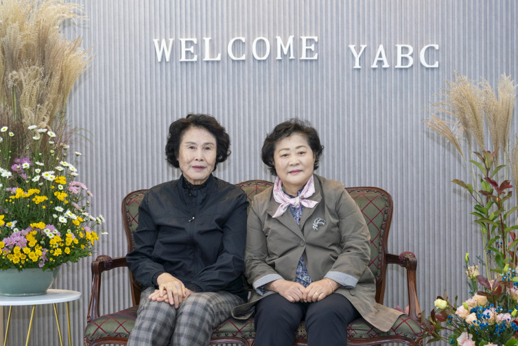 YTo1NDp7czo4OiJGaWxlTmFtZSI7czo0MDoiZTNiNjViOWUtYjEyZC00OTgyLWI1YzktZTk5ZjAxY2Q4YTQ3LmpwZyI7czoxMjoiRmlsZURhdGVUaW1lIjtpOjE3NjIyNDU1NjU7czo4OiJGaWxlU2l6ZSI7aToxMzcwODE1O3M6ODoiRmlsZVR5cGUiO2k6MjtzOjg6Ik1pbWVUeXBlIjtzOjEwOiJpbWFnZS9qcGVnIjtzOjEzOiJTZWN0aW9uc0ZvdW5kIjtzOjMwOiJBTllfVEFHLCBJRkQwLCBUSFVNQk5BSUwsIEVYSUYiO3M6ODoiQ09NUFVURUQiO2E6ODp7czo0OiJodG1sIjtzOjI2OiJ3aWR0aD0iMTUyNyIgaGVpZ2h0PSIxMDE5IiI7czo2OiJIZWlnaHQiO2k6MTAxOTtzOjU6IldpZHRoIjtpOjE1Mjc7czo3OiJJc0NvbG9yIjtpOjE7czoxNzoiQnl0ZU9yZGVyTW90b3JvbGEiO2k6MDtzOjE1OiJBcGVydHVyZUZOdW1iZXIiO3M6NToiZi8yLjgiO3M6MTg6IlRodW1ibmFpbC5GaWxlVHlwZSI7aToyO3M6MTg6IlRodW1ibmFpbC5NaW1lVHlwZSI7czoxMDoiaW1hZ2UvanBlZyI7fXM6NDoiTWFrZSI7czo0OiJTT05ZIjtzOjU6Ik1vZGVsIjtzOjk6IklMQ0UtN1JNMyI7czoxMToiWFJlc29sdXRpb24iO3M6NToiMjQwLzEiO3M6MTE6IllSZXNvbHV0aW9uIjtzOjU6IjI0MC8xIjtzOjE0OiJSZXNvbHV0aW9uVW5pdCI7aToyO3M6ODoiU29mdHdhcmUiO3M6NTA6IkFkb2JlIFBob3Rvc2hvcCBMaWdodHJvb20gQ2xhc3NpYyAxNS4wIChNYWNpbnRvc2gpIjtzOjg6IkRhdGVUaW1lIjtzOjE5OiIyMDI1OjExOjA0IDE0OjA2OjA3IjtzOjE2OiJFeGlmX0lGRF9Qb2ludGVyIjtpOjIxNDtzOjk6IlRIVU1CTkFJTCI7YTo2OntzOjExOiJDb21wcmVzc2lvbiI7aTo2O3M6MTE6IlhSZXNvbHV0aW9uIjtzOjQ6IjcyLzEiO3M6MTE6IllSZXNvbHV0aW9uIjtzOjQ6IjcyLzEiO3M6MTQ6IlJlc29sdXRpb25Vbml0IjtpOjI7czoyMToiSlBFR0ludGVyY2hhbmdlRm9ybWF0IjtpOjk3NjtzOjI3OiJKUEVHSW50ZXJjaGFuZ2VGb3JtYXRMZW5ndGgiO2k6MTcwODY7fXM6MTI6IkV4cG9zdXJlVGltZSI7czo1OiIxLzIwMCI7czo3OiJGTnVtYmVyIjtzOjU6IjI4LzEwIjtzOjE1OiJFeHBvc3VyZVByb2dyYW0iO2k6MTtzOjE1OiJJU09TcGVlZFJhdGluZ3MiO2k6NjQwO3M6MTk6IlVuZGVmaW5lZFRhZzoweDg4MzAiO2k6MjtzOjE5OiJVbmRlZmluZWRUYWc6MHg4ODMyIjtpOjY0MDtzOjExOiJFeGlmVmVyc2lvbiI7czo0OiIwMjMxIjtzOjE2OiJEYXRlVGltZU9yaWdpbmFsIjtzOjE5OiIyMDI1OjEwOjI2IDEwOjU1OjQzIjtzOjE3OiJEYXRlVGltZURpZ2l0aXplZCI7czoxOToiMjAyNToxMDoyNiAxMDo1NTo0MyI7czoxOToiVW5kZWZpbmVkVGFnOjB4OTAxMCI7czo2OiIrMDk6MDAiO3M6MTk6IlVuZGVmaW5lZFRhZzoweDkwMTEiO3M6NjoiKzA5OjAwIjtzOjE5OiJVbmRlZmluZWRUYWc6MHg5MDEyIjtzOjY6IiswOTowMCI7czoxNzoiU2h1dHRlclNwZWVkVmFsdWUiO3M6MTU6Ijc2NDM4NTYvMTAwMDAwMCI7czoxMzoiQXBlcnR1cmVWYWx1ZSI7czoxNToiMjk3MDg1NC8xMDAwMDAwIjtzOjE1OiJCcmlnaHRuZXNzVmFsdWUiO3M6OToiNTkxNC8yNTYwIjtzOjE3OiJFeHBvc3VyZUJpYXNWYWx1ZSI7czo0OiIwLzEwIjtzOjE2OiJNYXhBcGVydHVyZVZhbHVlIjtzOjc6Ijc2MC8yNTYiO3M6MTI6Ik1ldGVyaW5nTW9kZSI7aTo1O3M6MTE6IkxpZ2h0U291cmNlIjtpOjA7czo1OiJGbGFzaCI7aToxMztzOjExOiJGb2NhbExlbmd0aCI7czo2OiI0ODAvMTAiO3M6MTA6IkNvbG9yU3BhY2UiO2k6NjU1MzU7czoyMToiRm9jYWxQbGFuZVhSZXNvbHV0aW9uIjtzOjE0OiI3MDkyNDEzNC8zMjc2OCI7czoyMToiRm9jYWxQbGFuZVlSZXNvbHV0aW9uIjtzOjE0OiI3MDkyNDEzNC8zMjc2OCI7czoyNDoiRm9jYWxQbGFuZVJlc29sdXRpb25Vbml0IjtpOjM7czoxMDoiRmlsZVNvdXJjZSI7czoxOiIDIjtzOjk6IlNjZW5lVHlwZSI7czoxOiIBIjtzOjE0OiJDdXN0b21SZW5kZXJlZCI7aTowO3M6MTI6IkV4cG9zdXJlTW9kZSI7aToxO3M6MTI6IldoaXRlQmFsYW5jZSI7aTowO3M6MTY6IkRpZ2l0YWxab29tUmF0aW8iO3M6NToiMTYvMTYiO3M6MjE6IkZvY2FsTGVuZ3RoSW4zNW1tRmlsbSI7aTo0ODtzOjE2OiJTY2VuZUNhcHR1cmVUeXBlIjtpOjA7czo4OiJDb250cmFzdCI7aTowO3M6MTA6IlNhdHVyYXRpb24iO2k6MDtzOjk6IlNoYXJwbmVzcyI7aTowO3M6MTk6IlVuZGVmaW5lZFRhZzoweEE0MzIiO2E6NDp7aTowO3M6NjoiMjQwLzEwIjtpOjE7czo2OiI3MDAvMTAiO2k6MjtzOjU6IjI4LzEwIjtpOjM7czo1OiIyOC8xMCI7fXM6MTk6IlVuZGVmaW5lZFRhZzoweEE0MzQiO3M6MjE6IkZFIDI0LTcwbW0gRjIuOCBHTSBJSSI7fQ==