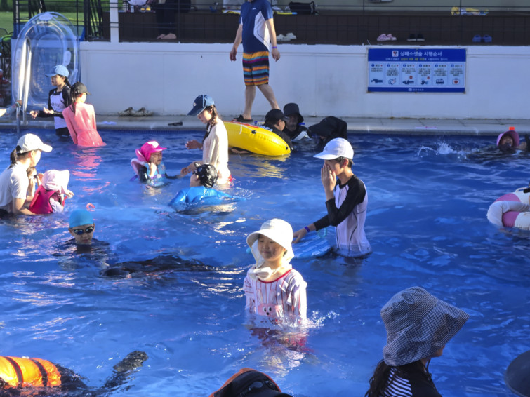 YTo0Mjp7czo4OiJGaWxlTmFtZSI7czo0MDoiZTQwMjM1MDYtYjQ5MS00Y2ZlLTk4NWYtYjhhZjYxZjYzMTllLmpwZyI7czoxMjoiRmlsZURhdGVUaW1lIjtpOjE3NTM3NjYyMDY7czo4OiJGaWxlU2l6ZSI7aTo2Njc5NTk7czo4OiJGaWxlVHlwZSI7aToyO3M6ODoiTWltZVR5cGUiO3M6MTA6ImltYWdlL2pwZWciO3M6MTM6IlNlY3Rpb25zRm91bmQiO3M6MzA6IkFOWV9UQUcsIElGRDAsIFRIVU1CTkFJTCwgRVhJRiI7czo4OiJDT01QVVRFRCI7YTo4OntzOjQ6Imh0bWwiO3M6MjU6IndpZHRoPSIxMDAwIiBoZWlnaHQ9Ijc1MCIiO3M6NjoiSGVpZ2h0IjtpOjc1MDtzOjU6IldpZHRoIjtpOjEwMDA7czo3OiJJc0NvbG9yIjtpOjE7czoxNzoiQnl0ZU9yZGVyTW90b3JvbGEiO2k6MDtzOjE1OiJBcGVydHVyZUZOdW1iZXIiO3M6NToiZi8yLjQiO3M6MTg6IlRodW1ibmFpbC5GaWxlVHlwZSI7aToyO3M6MTg6IlRodW1ibmFpbC5NaW1lVHlwZSI7czoxMDoiaW1hZ2UvanBlZyI7fXM6NDoiTWFrZSI7czo3OiJzYW1zdW5nIjtzOjU6Ik1vZGVsIjtzOjE0OiJHYWxheHkgWiBGb2xkNiI7czoxMToiWFJlc29sdXRpb24iO3M6NToiMjQwLzEiO3M6MTE6IllSZXNvbHV0aW9uIjtzOjU6IjI0MC8xIjtzOjE0OiJSZXNvbHV0aW9uVW5pdCI7aToyO3M6ODoiU29mdHdhcmUiO3M6NTA6IkFkb2JlIFBob3Rvc2hvcCBMaWdodHJvb20gQ2xhc3NpYyAxNC40IChNYWNpbnRvc2gpIjtzOjg6IkRhdGVUaW1lIjtzOjE5OiIyMDI1OjA3OjI5IDE0OjExOjU5IjtzOjE2OiJFeGlmX0lGRF9Qb2ludGVyIjtpOjIyMjtzOjk6IlRIVU1CTkFJTCI7YTo2OntzOjExOiJDb21wcmVzc2lvbiI7aTo2O3M6MTE6IlhSZXNvbHV0aW9uIjtzOjQ6IjcyLzEiO3M6MTE6IllSZXNvbHV0aW9uIjtzOjQ6IjcyLzEiO3M6MTQ6IlJlc29sdXRpb25Vbml0IjtpOjI7czoyMToiSlBFR0ludGVyY2hhbmdlRm9ybWF0IjtpOjgwODtzOjI3OiJKUEVHSW50ZXJjaGFuZ2VGb3JtYXRMZW5ndGgiO2k6MjE3MDA7fXM6MTI6IkV4cG9zdXJlVGltZSI7czo1OiIxLzIwMCI7czo3OiJGTnVtYmVyIjtzOjU6IjI0LzEwIjtzOjE1OiJFeHBvc3VyZVByb2dyYW0iO2k6MjtzOjE1OiJJU09TcGVlZFJhdGluZ3MiO2k6MjU7czoxMToiRXhpZlZlcnNpb24iO3M6NDoiMDIzMSI7czoxNjoiRGF0ZVRpbWVPcmlnaW5hbCI7czoxOToiMjAyNTowNzoyNyAxNzo0NDo1OCI7czoxNzoiRGF0ZVRpbWVEaWdpdGl6ZWQiO3M6MTk6IjIwMjU6MDc6MjcgMTc6NDQ6NTgiO3M6MTk6IlVuZGVmaW5lZFRhZzoweDkwMTAiO3M6NjoiKzA5OjAwIjtzOjE5OiJVbmRlZmluZWRUYWc6MHg5MDExIjtzOjY6IiswOTowMCI7czoxNzoiU2h1dHRlclNwZWVkVmFsdWUiO3M6MTU6Ijc2NDM4NTYvMTAwMDAwMCI7czoxMzoiQXBlcnR1cmVWYWx1ZSI7czoxNToiMjUyNjA2OS8xMDAwMDAwIjtzOjE1OiJCcmlnaHRuZXNzVmFsdWUiO3M6NzoiNzI0LzEwMCI7czoxNzoiRXhwb3N1cmVCaWFzVmFsdWUiO3M6NToiMC8xMDAiO3M6MTY6Ik1heEFwZXJ0dXJlVmFsdWUiO3M6NzoiMjUyLzEwMCI7czoxMjoiTWV0ZXJpbmdNb2RlIjtpOjI7czo1OiJGbGFzaCI7aTowO3M6MTE6IkZvY2FsTGVuZ3RoIjtzOjc6IjcwMC8xMDAiO3M6MTg6IlN1YlNlY1RpbWVPcmlnaW5hbCI7czozOiIyMTUiO3M6MTk6IlN1YlNlY1RpbWVEaWdpdGl6ZWQiO3M6MzoiMjE1IjtzOjEwOiJDb2xvclNwYWNlIjtpOjY1NTM1O3M6MTI6IkV4cG9zdXJlTW9kZSI7aTowO3M6MTI6IldoaXRlQmFsYW5jZSI7aTowO3M6MTY6IkRpZ2l0YWxab29tUmF0aW8iO3M6NzoiMzM0LzEwMCI7czoyMToiRm9jYWxMZW5ndGhJbjM1bW1GaWxtIjtpOjY5O3M6MTY6IlNjZW5lQ2FwdHVyZVR5cGUiO2k6MDtzOjE5OiJVbmRlZmluZWRUYWc6MHhBNDM0IjtzOjQ0OiJTYW1zdW5nIEdhbGF4eSBaIEZvbGQ2IFJlYXIgVGVsZXBob3RvIENhbWVyYSI7fQ==