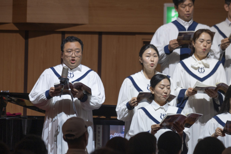 YTo1ODp7czo4OiJGaWxlTmFtZSI7czo0MDoiZTczOWIwMGEtNzljNC00N2RjLWE4YWUtNDU1YzcxMDc3MDFiLmpwZyI7czoxMjoiRmlsZURhdGVUaW1lIjtpOjE3NzU2MTUyMjA7czo4OiJGaWxlU2l6ZSI7aToxMDQ2MjIxO3M6ODoiRmlsZVR5cGUiO2k6MjtzOjg6Ik1pbWVUeXBlIjtzOjEwOiJpbWFnZS9qcGVnIjtzOjEzOiJTZWN0aW9uc0ZvdW5kIjtzOjMwOiJBTllfVEFHLCBJRkQwLCBUSFVNQk5BSUwsIEVYSUYiO3M6ODoiQ09NUFVURUQiO2E6OTp7czo0OiJodG1sIjtzOjI2OiJ3aWR0aD0iMTYxMyIgaGVpZ2h0PSIxMDc1IiI7czo2OiJIZWlnaHQiO2k6MTA3NTtzOjU6IldpZHRoIjtpOjE2MTM7czo3OiJJc0NvbG9yIjtpOjE7czoxNzoiQnl0ZU9yZGVyTW90b3JvbGEiO2k6MDtzOjE1OiJBcGVydHVyZUZOdW1iZXIiO3M6NToiZi80LjAiO3M6OToiQ29weXJpZ2h0IjtzOjQ6IllBQkMiO3M6MTg6IlRodW1ibmFpbC5GaWxlVHlwZSI7aToyO3M6MTg6IlRodW1ibmFpbC5NaW1lVHlwZSI7czoxMDoiaW1hZ2UvanBlZyI7fXM6NDoiTWFrZSI7czo0OiJTT05ZIjtzOjU6Ik1vZGVsIjtzOjg6IklMQ0UtN000IjtzOjExOiJYUmVzb2x1dGlvbiI7czo1OiIyNDAvMSI7czoxMToiWVJlc29sdXRpb24iO3M6NToiMjQwLzEiO3M6MTQ6IlJlc29sdXRpb25Vbml0IjtpOjI7czo4OiJTb2Z0d2FyZSI7czo1MDoiQWRvYmUgUGhvdG9zaG9wIExpZ2h0cm9vbSBDbGFzc2ljIDE1LjIgKE1hY2ludG9zaCkiO3M6ODoiRGF0ZVRpbWUiO3M6MTk6IjIwMjY6MDQ6MDUgMTQ6NDM6NTYiO3M6NjoiQXJ0aXN0IjtzOjc6IllBQkNfU0ciO3M6OToiQ29weXJpZ2h0IjtzOjQ6IllBQkMiO3M6MTY6IkV4aWZfSUZEX1BvaW50ZXIiO2k6MjUyO3M6OToiVEhVTUJOQUlMIjthOjY6e3M6MTE6IkNvbXByZXNzaW9uIjtpOjY7czoxMToiWFJlc29sdXRpb24iO3M6NDoiNzIvMSI7czoxMToiWVJlc29sdXRpb24iO3M6NDoiNzIvMSI7czoxNDoiUmVzb2x1dGlvblVuaXQiO2k6MjtzOjIxOiJKUEVHSW50ZXJjaGFuZ2VGb3JtYXQiO2k6MTAzODtzOjI3OiJKUEVHSW50ZXJjaGFuZ2VGb3JtYXRMZW5ndGgiO2k6MTU4MTU7fXM6MTI6IkV4cG9zdXJlVGltZSI7czo1OiIxLzE2MCI7czo3OiJGTnVtYmVyIjtzOjM6IjQvMSI7czoxNToiRXhwb3N1cmVQcm9ncmFtIjtpOjE7czoxNToiSVNPU3BlZWRSYXRpbmdzIjtpOjMyMDtzOjE5OiJVbmRlZmluZWRUYWc6MHg4ODMwIjtpOjI7czoxOToiVW5kZWZpbmVkVGFnOjB4ODgzMiI7aTozMjA7czoxMToiRXhpZlZlcnNpb24iO3M6NDoiMDIzMiI7czoxNjoiRGF0ZVRpbWVPcmlnaW5hbCI7czoxOToiMjAyNjowNDowNSAxMDoxNToxNSI7czoxNzoiRGF0ZVRpbWVEaWdpdGl6ZWQiO3M6MTk6IjIwMjY6MDQ6MDUgMTA6MTU6MTUiO3M6MTk6IlVuZGVmaW5lZFRhZzoweDkwMTAiO3M6NjoiKzA5OjAwIjtzOjE5OiJVbmRlZmluZWRUYWc6MHg5MDExIjtzOjY6IiswOTowMCI7czoxOToiVW5kZWZpbmVkVGFnOjB4OTAxMiI7czo2OiIrMDk6MDAiO3M6MTc6IlNodXR0ZXJTcGVlZFZhbHVlIjtzOjE1OiI3MzIxOTI4LzEwMDAwMDAiO3M6MTM6IkFwZXJ0dXJlVmFsdWUiO3M6MzoiNC8xIjtzOjE1OiJCcmlnaHRuZXNzVmFsdWUiO3M6OToiNzIxNC8yNTYwIjtzOjE3OiJFeHBvc3VyZUJpYXNWYWx1ZSI7czo0OiIwLzEwIjtzOjE2OiJNYXhBcGVydHVyZVZhbHVlIjtzOjg6IjEwMjQvMjU2IjtzOjEyOiJNZXRlcmluZ01vZGUiO2k6NTtzOjExOiJMaWdodFNvdXJjZSI7aTowO3M6NToiRmxhc2giO2k6MTY7czoxMToiRm9jYWxMZW5ndGgiO3M6NzoiMTgwMC8xMCI7czoxODoiU3ViU2VjVGltZU9yaWdpbmFsIjtzOjM6IjY4MCI7czoxOToiU3ViU2VjVGltZURpZ2l0aXplZCI7czozOiI2ODAiO3M6MTA6IkNvbG9yU3BhY2UiO2k6NjU1MzU7czoyMToiRm9jYWxQbGFuZVhSZXNvbHV0aW9uIjtzOjE0OiI2NDQ0OTMzOS8zMjc2OCI7czoyMToiRm9jYWxQbGFuZVlSZXNvbHV0aW9uIjtzOjE0OiI2NDQ0OTMzOS8zMjc2OCI7czoyNDoiRm9jYWxQbGFuZVJlc29sdXRpb25Vbml0IjtpOjM7czoxMDoiRmlsZVNvdXJjZSI7czoxOiIDIjtzOjk6IlNjZW5lVHlwZSI7czoxOiIBIjtzOjE0OiJDdXN0b21SZW5kZXJlZCI7aTowO3M6MTI6IkV4cG9zdXJlTW9kZSI7aToxO3M6MTI6IldoaXRlQmFsYW5jZSI7aTowO3M6MTY6IkRpZ2l0YWxab29tUmF0aW8iO3M6NToiMTYvMTYiO3M6MjE6IkZvY2FsTGVuZ3RoSW4zNW1tRmlsbSI7aToyNzA7czoxNjoiU2NlbmVDYXB0dXJlVHlwZSI7aTowO3M6ODoiQ29udHJhc3QiO2k6MDtzOjEwOiJTYXR1cmF0aW9uIjtpOjA7czo5OiJTaGFycG5lc3MiO2k6MDtzOjE5OiJVbmRlZmluZWRUYWc6MHhBNDMyIjthOjQ6e2k6MDtzOjY6IjcwMC8xMCI7aToxO3M6NzoiMjAwMC8xMCI7aToyO3M6NToiNDAvMTAiO2k6MztzOjU6IjQwLzEwIjt9czoxOToiVW5kZWZpbmVkVGFnOjB4QTQzNCI7czoyMDoiRkUgNzAtMjAwbW0gRjQgRyBPU1MiO30=