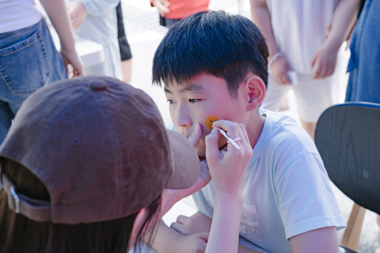 YTo1ODp7czo4OiJGaWxlTmFtZSI7czo0MDoiZWRjMDBiOTQtZGUzNS00Y2JkLWE1NDgtZmU2M2M5MjQ5NGNhLmpwZyI7czoxMjoiRmlsZURhdGVUaW1lIjtpOjE3NDkzNjkxNDQ7czo4OiJGaWxlU2l6ZSI7aToxMTIwMzY4O3M6ODoiRmlsZVR5cGUiO2k6MjtzOjg6Ik1pbWVUeXBlIjtzOjEwOiJpbWFnZS9qcGVnIjtzOjEzOiJTZWN0aW9uc0ZvdW5kIjtzOjMwOiJBTllfVEFHLCBJRkQwLCBUSFVNQk5BSUwsIEVYSUYiO3M6ODoiQ09NUFVURUQiO2E6OTp7czo0OiJodG1sIjtzOjI2OiJ3aWR0aD0iMTc1MiIgaGVpZ2h0PSIxMTY4IiI7czo2OiJIZWlnaHQiO2k6MTE2ODtzOjU6IldpZHRoIjtpOjE3NTI7czo3OiJJc0NvbG9yIjtpOjE7czoxNzoiQnl0ZU9yZGVyTW90b3JvbGEiO2k6MDtzOjE1OiJBcGVydHVyZUZOdW1iZXIiO3M6NToiZi83LjEiO3M6OToiQ29weXJpZ2h0IjtzOjQ6IllBQkMiO3M6MTg6IlRodW1ibmFpbC5GaWxlVHlwZSI7aToyO3M6MTg6IlRodW1ibmFpbC5NaW1lVHlwZSI7czoxMDoiaW1hZ2UvanBlZyI7fXM6NDoiTWFrZSI7czo0OiJTT05ZIjtzOjU6Ik1vZGVsIjtzOjg6IklMQ0UtN000IjtzOjExOiJYUmVzb2x1dGlvbiI7czo1OiIyNDAvMSI7czoxMToiWVJlc29sdXRpb24iO3M6NToiMjQwLzEiO3M6MTQ6IlJlc29sdXRpb25Vbml0IjtpOjI7czo4OiJTb2Z0d2FyZSI7czo1MjoiQWRvYmUgUGhvdG9zaG9wIExpZ2h0cm9vbSBDbGFzc2ljIDE0LjMuMSAoTWFjaW50b3NoKSI7czo4OiJEYXRlVGltZSI7czoxOToiMjAyNTowNjowOCAxMzo1OTo0NSI7czo2OiJBcnRpc3QiO3M6NzoiWUFCQ19TRyI7czo5OiJDb3B5cmlnaHQiO3M6NDoiWUFCQyI7czoxNjoiRXhpZl9JRkRfUG9pbnRlciI7aToyNTQ7czo5OiJUSFVNQk5BSUwiO2E6Njp7czoxMToiQ29tcHJlc3Npb24iO2k6NjtzOjExOiJYUmVzb2x1dGlvbiI7czo0OiI3Mi8xIjtzOjExOiJZUmVzb2x1dGlvbiI7czo0OiI3Mi8xIjtzOjE0OiJSZXNvbHV0aW9uVW5pdCI7aToyO3M6MjE6IkpQRUdJbnRlcmNoYW5nZUZvcm1hdCI7aToxMDQwO3M6Mjc6IkpQRUdJbnRlcmNoYW5nZUZvcm1hdExlbmd0aCI7aToxMzY0NDt9czoxMjoiRXhwb3N1cmVUaW1lIjtzOjQ6IjEvNjAiO3M6NzoiRk51bWJlciI7czo1OiI3MS8xMCI7czoxNToiRXhwb3N1cmVQcm9ncmFtIjtpOjE7czoxNToiSVNPU3BlZWRSYXRpbmdzIjtpOjEyNTtzOjE5OiJVbmRlZmluZWRUYWc6MHg4ODMwIjtpOjI7czoxOToiVW5kZWZpbmVkVGFnOjB4ODgzMiI7aToxMjU7czoxMToiRXhpZlZlcnNpb24iO3M6NDoiMDIzMiI7czoxNjoiRGF0ZVRpbWVPcmlnaW5hbCI7czoxOToiMjAyNTowNjowOCAxMDo0MjowOSI7czoxNzoiRGF0ZVRpbWVEaWdpdGl6ZWQiO3M6MTk6IjIwMjU6MDY6MDggMTA6NDI6MDkiO3M6MTk6IlVuZGVmaW5lZFRhZzoweDkwMTAiO3M6NjoiKzA5OjAwIjtzOjE5OiJVbmRlZmluZWRUYWc6MHg5MDExIjtzOjY6IiswOTowMCI7czoxOToiVW5kZWZpbmVkVGFnOjB4OTAxMiI7czo2OiIrMDk6MDAiO3M6MTc6IlNodXR0ZXJTcGVlZFZhbHVlIjtzOjE1OiI1OTA2ODkxLzEwMDAwMDAiO3M6MTM6IkFwZXJ0dXJlVmFsdWUiO3M6MTU6IjU2NTU2MzgvMTAwMDAwMCI7czoxNToiQnJpZ2h0bmVzc1ZhbHVlIjtzOjEwOiIxNTA3NC8yNTYwIjtzOjE3OiJFeHBvc3VyZUJpYXNWYWx1ZSI7czo0OiIwLzEwIjtzOjE2OiJNYXhBcGVydHVyZVZhbHVlIjtzOjg6IjEwMjQvMjU2IjtzOjEyOiJNZXRlcmluZ01vZGUiO2k6NTtzOjExOiJMaWdodFNvdXJjZSI7aTowO3M6NToiRmxhc2giO2k6MTM7czoxMToiRm9jYWxMZW5ndGgiO3M6NjoiNTkwLzEwIjtzOjE4OiJTdWJTZWNUaW1lT3JpZ2luYWwiO3M6MzoiMzc2IjtzOjE5OiJTdWJTZWNUaW1lRGlnaXRpemVkIjtzOjM6IjM3NiI7czoxMDoiQ29sb3JTcGFjZSI7aTo2NTUzNTtzOjIxOiJGb2NhbFBsYW5lWFJlc29sdXRpb24iO3M6MTQ6IjY0NDQ5MzM5LzMyNzY4IjtzOjIxOiJGb2NhbFBsYW5lWVJlc29sdXRpb24iO3M6MTQ6IjY0NDQ5MzM5LzMyNzY4IjtzOjI0OiJGb2NhbFBsYW5lUmVzb2x1dGlvblVuaXQiO2k6MztzOjEwOiJGaWxlU291cmNlIjtzOjE6IgMiO3M6OToiU2NlbmVUeXBlIjtzOjE6IgEiO3M6MTQ6IkN1c3RvbVJlbmRlcmVkIjtpOjA7czoxMjoiRXhwb3N1cmVNb2RlIjtpOjE7czoxMjoiV2hpdGVCYWxhbmNlIjtpOjE7czoxNjoiRGlnaXRhbFpvb21SYXRpbyI7czo1OiIxNi8xNiI7czoyMToiRm9jYWxMZW5ndGhJbjM1bW1GaWxtIjtpOjU5O3M6MTY6IlNjZW5lQ2FwdHVyZVR5cGUiO2k6MDtzOjg6IkNvbnRyYXN0IjtpOjA7czoxMDoiU2F0dXJhdGlvbiI7aTowO3M6OToiU2hhcnBuZXNzIjtpOjA7czoxOToiVW5kZWZpbmVkVGFnOjB4QTQzMiI7YTo0OntpOjA7czo2OiIyNDAvMTAiO2k6MTtzOjc6IjEwNTAvMTAiO2k6MjtzOjU6IjQwLzEwIjtpOjM7czo1OiI0MC8xMCI7fXM6MTk6IlVuZGVmaW5lZFRhZzoweEE0MzQiO3M6MjA6IkZFIDI0LTEwNW1tIEY0IEcgT1NTIjt9