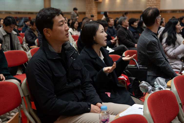 YTo1Njp7czo4OiJGaWxlTmFtZSI7czo0MDoiZjQ2NDNjOWQtZjQxNC00NTdhLTljNjktNzg3MzhhZWU5ODZhLmpwZyI7czoxMjoiRmlsZURhdGVUaW1lIjtpOjE3MDUxOTkwNzU7czo4OiJGaWxlU2l6ZSI7aToyOTgwNjIyO3M6ODoiRmlsZVR5cGUiO2k6MjtzOjg6Ik1pbWVUeXBlIjtzOjEwOiJpbWFnZS9qcGVnIjtzOjEzOiJTZWN0aW9uc0ZvdW5kIjtzOjMwOiJBTllfVEFHLCBJRkQwLCBUSFVNQk5BSUwsIEVYSUYiO3M6ODoiQ09NUFVURUQiO2E6ODp7czo0OiJodG1sIjtzOjI2OiJ3aWR0aD0iNzAwOCIgaGVpZ2h0PSI0NjcyIiI7czo2OiJIZWlnaHQiO2k6NDY3MjtzOjU6IldpZHRoIjtpOjcwMDg7czo3OiJJc0NvbG9yIjtpOjE7czoxNzoiQnl0ZU9yZGVyTW90b3JvbGEiO2k6MDtzOjE1OiJBcGVydHVyZUZOdW1iZXIiO3M6NToiZi80LjAiO3M6MTg6IlRodW1ibmFpbC5GaWxlVHlwZSI7aToyO3M6MTg6IlRodW1ibmFpbC5NaW1lVHlwZSI7czoxMDoiaW1hZ2UvanBlZyI7fXM6NDoiTWFrZSI7czo0OiJTT05ZIjtzOjU6Ik1vZGVsIjtzOjg6IklMQ0UtN000IjtzOjExOiJYUmVzb2x1dGlvbiI7czo1OiIyNDAvMSI7czoxMToiWVJlc29sdXRpb24iO3M6NToiMjQwLzEiO3M6MTQ6IlJlc29sdXRpb25Vbml0IjtpOjI7czo4OiJTb2Z0d2FyZSI7czo0ODoiQWRvYmUgUGhvdG9zaG9wIExpZ2h0cm9vbSBDbGFzc2ljIDEzLjEgKFdpbmRvd3MpIjtzOjg6IkRhdGVUaW1lIjtzOjE5OiIyMDI0OjAxOjE0IDExOjEzOjIzIjtzOjE2OiJFeGlmX0lGRF9Qb2ludGVyIjtpOjIxMjtzOjk6IlRIVU1CTkFJTCI7YTo2OntzOjExOiJDb21wcmVzc2lvbiI7aTo2O3M6MTE6IlhSZXNvbHV0aW9uIjtzOjQ6IjcyLzEiO3M6MTE6IllSZXNvbHV0aW9uIjtzOjQ6IjcyLzEiO3M6MTQ6IlJlc29sdXRpb25Vbml0IjtpOjI7czoyMToiSlBFR0ludGVyY2hhbmdlRm9ybWF0IjtpOjk5ODtzOjI3OiJKUEVHSW50ZXJjaGFuZ2VGb3JtYXRMZW5ndGgiO2k6MTU3MDM7fXM6MTI6IkV4cG9zdXJlVGltZSI7czo0OiIxLzYwIjtzOjc6IkZOdW1iZXIiO3M6MzoiNC8xIjtzOjE1OiJFeHBvc3VyZVByb2dyYW0iO2k6MTtzOjE1OiJJU09TcGVlZFJhdGluZ3MiO2k6NjQwO3M6MTk6IlVuZGVmaW5lZFRhZzoweDg4MzAiO2k6MjtzOjE5OiJVbmRlZmluZWRUYWc6MHg4ODMyIjtpOjY0MDtzOjExOiJFeGlmVmVyc2lvbiI7czo0OiIwMjMyIjtzOjE2OiJEYXRlVGltZU9yaWdpbmFsIjtzOjE5OiIyMDI0OjAxOjA3IDE0OjAzOjUzIjtzOjE3OiJEYXRlVGltZURpZ2l0aXplZCI7czoxOToiMjAyNDowMTowNyAxNDowMzo1MyI7czoxOToiVW5kZWZpbmVkVGFnOjB4OTAxMCI7czo2OiIrMDk6MDAiO3M6MTk6IlVuZGVmaW5lZFRhZzoweDkwMTEiO3M6NjoiKzA5OjAwIjtzOjE5OiJVbmRlZmluZWRUYWc6MHg5MDEyIjtzOjY6IiswOTowMCI7czoxNzoiU2h1dHRlclNwZWVkVmFsdWUiO3M6MTU6IjU5MDY4OTEvMTAwMDAwMCI7czoxMzoiQXBlcnR1cmVWYWx1ZSI7czozOiI0LzEiO3M6MTU6IkJyaWdodG5lc3NWYWx1ZSI7czo5OiIyOTU0LzI1NjAiO3M6MTc6IkV4cG9zdXJlQmlhc1ZhbHVlIjtzOjQ6IjAvMTAiO3M6MTY6Ik1heEFwZXJ0dXJlVmFsdWUiO3M6ODoiMTAyNC8yNTYiO3M6MTI6Ik1ldGVyaW5nTW9kZSI7aTo1O3M6MTE6IkxpZ2h0U291cmNlIjtpOjA7czo1OiJGbGFzaCI7aToxNjtzOjExOiJGb2NhbExlbmd0aCI7czo2OiI1MTAvMTAiO3M6MTg6IlN1YlNlY1RpbWVPcmlnaW5hbCI7czozOiI1MDEiO3M6MTk6IlN1YlNlY1RpbWVEaWdpdGl6ZWQiO3M6MzoiNTAxIjtzOjEwOiJDb2xvclNwYWNlIjtpOjE7czoyMToiRm9jYWxQbGFuZVhSZXNvbHV0aW9uIjtzOjE0OiI2NDQ0OTMzOS8zMjc2OCI7czoyMToiRm9jYWxQbGFuZVlSZXNvbHV0aW9uIjtzOjE0OiI2NDQ0OTMzOS8zMjc2OCI7czoyNDoiRm9jYWxQbGFuZVJlc29sdXRpb25Vbml0IjtpOjM7czoxMDoiRmlsZVNvdXJjZSI7czoxOiIDIjtzOjk6IlNjZW5lVHlwZSI7czoxOiIBIjtzOjE0OiJDdXN0b21SZW5kZXJlZCI7aTowO3M6MTI6IkV4cG9zdXJlTW9kZSI7aToxO3M6MTI6IldoaXRlQmFsYW5jZSI7aTowO3M6MTY6IkRpZ2l0YWxab29tUmF0aW8iO3M6NToiMTYvMTYiO3M6MjE6IkZvY2FsTGVuZ3RoSW4zNW1tRmlsbSI7aTo1MTtzOjE2OiJTY2VuZUNhcHR1cmVUeXBlIjtpOjA7czo4OiJDb250cmFzdCI7aTowO3M6MTA6IlNhdHVyYXRpb24iO2k6MDtzOjk6IlNoYXJwbmVzcyI7aTowO3M6MTk6IlVuZGVmaW5lZFRhZzoweEE0MzIiO2E6NDp7aTowO3M6NjoiMjQwLzEwIjtpOjE7czo3OiIxMDUwLzEwIjtpOjI7czo1OiI0MC8xMCI7aTozO3M6NToiNDAvMTAiO31zOjE5OiJVbmRlZmluZWRUYWc6MHhBNDM0IjtzOjIwOiJGRSAyNC0xMDVtbSBGNCBHIE9TUyI7fQ==