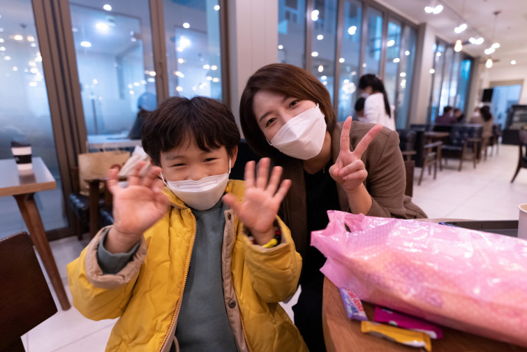 YTo1Njp7czo4OiJGaWxlTmFtZSI7czo0MDoiZjhiMWUyOWUtYTc5Ni00NmRiLWEyZGItNjEzMjFjMWNiMzIzLmpwZyI7czoxMjoiRmlsZURhdGVUaW1lIjtpOjE2MzcwNTg4Njk7czo4OiJGaWxlU2l6ZSI7aTo4NTU4NTM7czo4OiJGaWxlVHlwZSI7aToyO3M6ODoiTWltZVR5cGUiO3M6MTA6ImltYWdlL2pwZWciO3M6MTM6IlNlY3Rpb25zRm91bmQiO3M6MzA6IkFOWV9UQUcsIElGRDAsIFRIVU1CTkFJTCwgRVhJRiI7czo4OiJDT01QVVRFRCI7YTo5OntzOjQ6Imh0bWwiO3M6MjY6IndpZHRoPSIxNjk2IiBoZWlnaHQ9IjExMzMiIjtzOjY6IkhlaWdodCI7aToxMTMzO3M6NToiV2lkdGgiO2k6MTY5NjtzOjc6IklzQ29sb3IiO2k6MTtzOjE3OiJCeXRlT3JkZXJNb3Rvcm9sYSI7aTowO3M6ODoiQ0NEV2lkdGgiO3M6NDoiMTRtbSI7czoxNToiQXBlcnR1cmVGTnVtYmVyIjtzOjU6ImYvMi44IjtzOjE4OiJUaHVtYm5haWwuRmlsZVR5cGUiO2k6MjtzOjE4OiJUaHVtYm5haWwuTWltZVR5cGUiO3M6MTA6ImltYWdlL2pwZWciO31zOjQ6Ik1ha2UiO3M6NDoiU09OWSI7czo1OiJNb2RlbCI7czo5OiJJTENFLTdTTTMiO3M6MTE6IlhSZXNvbHV0aW9uIjtzOjU6IjI0MC8xIjtzOjExOiJZUmVzb2x1dGlvbiI7czo1OiIyNDAvMSI7czoxNDoiUmVzb2x1dGlvblVuaXQiO2k6MjtzOjg6IlNvZnR3YXJlIjtzOjQ4OiJBZG9iZSBQaG90b3Nob3AgTGlnaHRyb29tIENsYXNzaWMgMTEuMCAoV2luZG93cykiO3M6ODoiRGF0ZVRpbWUiO3M6MTk6IjIwMjE6MTE6MTYgMTY6MzA6MjMiO3M6NjoiQXJ0aXN0IjtzOjEwOiJsZWVqb29zaGluIjtzOjE2OiJZQ2JDclBvc2l0aW9uaW5nIjtpOjI7czoxOToiUmVmZXJlbmNlQmxhY2tXaGl0ZSI7YTo2OntpOjA7czozOiIwLzEiO2k6MTtzOjU6IjI1NS8xIjtpOjI7czo1OiIxMjgvMSI7aTozO3M6NToiMjU1LzEiO2k6NDtzOjU6IjEyOC8xIjtpOjU7czo1OiIyNTUvMSI7fXM6MTY6IkV4aWZfSUZEX1BvaW50ZXIiO2k6MzA4O3M6OToiVEhVTUJOQUlMIjthOjY6e3M6MTE6IkNvbXByZXNzaW9uIjtpOjY7czoxMToiWFJlc29sdXRpb24iO3M6NToiMjQwLzEiO3M6MTE6IllSZXNvbHV0aW9uIjtzOjU6IjI0MC8xIjtzOjE0OiJSZXNvbHV0aW9uVW5pdCI7aToyO3M6MjE6IkpQRUdJbnRlcmNoYW5nZUZvcm1hdCI7aTo5ODA7czoyNzoiSlBFR0ludGVyY2hhbmdlRm9ybWF0TGVuZ3RoIjtpOjIwMjUwO31zOjEyOiJFeHBvc3VyZVRpbWUiO3M6NDoiMS82MCI7czo3OiJGTnVtYmVyIjtzOjU6IjI4LzEwIjtzOjE1OiJFeHBvc3VyZVByb2dyYW0iO2k6MTtzOjE1OiJJU09TcGVlZFJhdGluZ3MiO2k6NTAwO3M6MTE6IkV4aWZWZXJzaW9uIjtzOjQ6IjAyMjEiO3M6MTY6IkRhdGVUaW1lT3JpZ2luYWwiO3M6MTk6IjIwMjE6MTE6MTQgMTM6MTU6MTYiO3M6MTc6IkRhdGVUaW1lRGlnaXRpemVkIjtzOjE5OiIyMDIxOjExOjE0IDEzOjE1OjE2IjtzOjIzOiJDb21wb25lbnRzQ29uZmlndXJhdGlvbiI7czo0OiIBAgMAIjtzOjE3OiJTaHV0dGVyU3BlZWRWYWx1ZSI7czoxNToiNTkwNjg5MS8xMDAwMDAwIjtzOjEzOiJBcGVydHVyZVZhbHVlIjtzOjE1OiIyOTcwODU0LzEwMDAwMDAiO3M6MTU6IkJyaWdodG5lc3NWYWx1ZSI7czo5OiI2MTk0LzI1NjAiO3M6MTc6IkV4cG9zdXJlQmlhc1ZhbHVlIjtzOjQ6IjAvMTAiO3M6MTY6Ik1heEFwZXJ0dXJlVmFsdWUiO3M6NzoiNzYwLzI1NiI7czoxMjoiTWV0ZXJpbmdNb2RlIjtpOjU7czoxMToiTGlnaHRTb3VyY2UiO2k6MDtzOjU6IkZsYXNoIjtpOjE2O3M6MTE6IkZvY2FsTGVuZ3RoIjtzOjY6IjE5MC8xMCI7czoxODoiU3ViU2VjVGltZU9yaWdpbmFsIjtzOjM6IjMzNiI7czoxOToiU3ViU2VjVGltZURpZ2l0aXplZCI7czozOiIzMzYiO3M6MTU6IkZsYXNoUGl4VmVyc2lvbiI7czo0OiIwMTAwIjtzOjEwOiJDb2xvclNwYWNlIjtpOjE7czoxNDoiRXhpZkltYWdlV2lkdGgiO2k6MTY5NjtzOjE1OiJFeGlmSW1hZ2VMZW5ndGgiO2k6MTEzMztzOjIxOiJGb2NhbFBsYW5lWFJlc29sdXRpb24iO3M6MTQ6IjM4NjkwMjE1LzMyNzY4IjtzOjIxOiJGb2NhbFBsYW5lWVJlc29sdXRpb24iO3M6MTQ6IjM4NjkwMjE1LzMyNzY4IjtzOjI0OiJGb2NhbFBsYW5lUmVzb2x1dGlvblVuaXQiO2k6MztzOjEwOiJGaWxlU291cmNlIjtzOjE6IgMiO3M6OToiU2NlbmVUeXBlIjtzOjE6IgEiO3M6MTQ6IkN1c3RvbVJlbmRlcmVkIjtpOjA7czoxMjoiRXhwb3N1cmVNb2RlIjtpOjE7czoxMjoiV2hpdGVCYWxhbmNlIjtpOjE7czoxNjoiRGlnaXRhbFpvb21SYXRpbyI7czo1OiIxNi8xNiI7czoyMToiRm9jYWxMZW5ndGhJbjM1bW1GaWxtIjtpOjE5O3M6MTY6IlNjZW5lQ2FwdHVyZVR5cGUiO2k6MDtzOjg6IkNvbnRyYXN0IjtpOjA7czoxMDoiU2F0dXJhdGlvbiI7aTowO3M6OToiU2hhcnBuZXNzIjtpOjA7fQ==