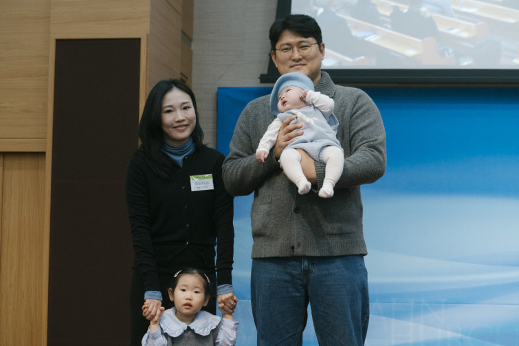 YTo1ODp7czo4OiJGaWxlTmFtZSI7czo0MDoiZmQ1MDIxMzUtZDI3My00NDYwLTkwYjMtZmM0MWVlZDY5YmEzLmpwZyI7czoxMjoiRmlsZURhdGVUaW1lIjtpOjE3NjQ4Mjk3NTc7czo4OiJGaWxlU2l6ZSI7aToxMjQxMzE4O3M6ODoiRmlsZVR5cGUiO2k6MjtzOjg6Ik1pbWVUeXBlIjtzOjEwOiJpbWFnZS9qcGVnIjtzOjEzOiJTZWN0aW9uc0ZvdW5kIjtzOjMwOiJBTllfVEFHLCBJRkQwLCBUSFVNQk5BSUwsIEVYSUYiO3M6ODoiQ09NUFVURUQiO2E6OTp7czo0OiJodG1sIjtzOjI2OiJ3aWR0aD0iMTcwOCIgaGVpZ2h0PSIxMTM5IiI7czo2OiJIZWlnaHQiO2k6MTEzOTtzOjU6IldpZHRoIjtpOjE3MDg7czo3OiJJc0NvbG9yIjtpOjE7czoxNzoiQnl0ZU9yZGVyTW90b3JvbGEiO2k6MDtzOjE1OiJBcGVydHVyZUZOdW1iZXIiO3M6NToiZi81LjYiO3M6OToiQ29weXJpZ2h0IjtzOjQ6IllBQkMiO3M6MTg6IlRodW1ibmFpbC5GaWxlVHlwZSI7aToyO3M6MTg6IlRodW1ibmFpbC5NaW1lVHlwZSI7czoxMDoiaW1hZ2UvanBlZyI7fXM6NDoiTWFrZSI7czo0OiJTT05ZIjtzOjU6Ik1vZGVsIjtzOjg6IklMQ0UtN000IjtzOjExOiJYUmVzb2x1dGlvbiI7czo1OiIyNDAvMSI7czoxMToiWVJlc29sdXRpb24iO3M6NToiMjQwLzEiO3M6MTQ6IlJlc29sdXRpb25Vbml0IjtpOjI7czo4OiJTb2Z0d2FyZSI7czo1MjoiQWRvYmUgUGhvdG9zaG9wIExpZ2h0cm9vbSBDbGFzc2ljIDE1LjAuMSAoTWFjaW50b3NoKSI7czo4OiJEYXRlVGltZSI7czoxOToiMjAyNToxMjowNCAxNToyNzoyNyI7czo2OiJBcnRpc3QiO3M6NzoiWUFCQ19TRyI7czo5OiJDb3B5cmlnaHQiO3M6NDoiWUFCQyI7czoxNjoiRXhpZl9JRkRfUG9pbnRlciI7aToyNTQ7czo5OiJUSFVNQk5BSUwiO2E6Njp7czoxMToiQ29tcHJlc3Npb24iO2k6NjtzOjExOiJYUmVzb2x1dGlvbiI7czo0OiI3Mi8xIjtzOjExOiJZUmVzb2x1dGlvbiI7czo0OiI3Mi8xIjtzOjE0OiJSZXNvbHV0aW9uVW5pdCI7aToyO3M6MjE6IkpQRUdJbnRlcmNoYW5nZUZvcm1hdCI7aToxMDQwO3M6Mjc6IkpQRUdJbnRlcmNoYW5nZUZvcm1hdExlbmd0aCI7aToxMTMyMjt9czoxMjoiRXhwb3N1cmVUaW1lIjtzOjU6IjEvMjUwIjtzOjc6IkZOdW1iZXIiO3M6NToiNTYvMTAiO3M6MTU6IkV4cG9zdXJlUHJvZ3JhbSI7aToxO3M6MTU6IklTT1NwZWVkUmF0aW5ncyI7aTo2NDA7czoxOToiVW5kZWZpbmVkVGFnOjB4ODgzMCI7aToyO3M6MTk6IlVuZGVmaW5lZFRhZzoweDg4MzIiO2k6NjQwO3M6MTE6IkV4aWZWZXJzaW9uIjtzOjQ6IjAyMzIiO3M6MTY6IkRhdGVUaW1lT3JpZ2luYWwiO3M6MTk6IjIwMjU6MTE6MzAgMTI6MjU6MzgiO3M6MTc6IkRhdGVUaW1lRGlnaXRpemVkIjtzOjE5OiIyMDI1OjExOjMwIDEyOjI1OjM4IjtzOjE5OiJVbmRlZmluZWRUYWc6MHg5MDEwIjtzOjY6IiswOTowMCI7czoxOToiVW5kZWZpbmVkVGFnOjB4OTAxMSI7czo2OiIrMDk6MDAiO3M6MTk6IlVuZGVmaW5lZFRhZzoweDkwMTIiO3M6NjoiKzA5OjAwIjtzOjE3OiJTaHV0dGVyU3BlZWRWYWx1ZSI7czoxNToiNzk2NTc4NC8xMDAwMDAwIjtzOjEzOiJBcGVydHVyZVZhbHVlIjtzOjE1OiI0OTcwODU0LzEwMDAwMDAiO3M6MTU6IkJyaWdodG5lc3NWYWx1ZSI7czo5OiI1MjA0LzI1NjAiO3M6MTc6IkV4cG9zdXJlQmlhc1ZhbHVlIjtzOjQ6IjAvMTAiO3M6MTY6Ik1heEFwZXJ0dXJlVmFsdWUiO3M6ODoiMTAyNC8yNTYiO3M6MTI6Ik1ldGVyaW5nTW9kZSI7aTo1O3M6MTE6IkxpZ2h0U291cmNlIjtpOjA7czo1OiJGbGFzaCI7aToxMztzOjExOiJGb2NhbExlbmd0aCI7czo2OiI3MDAvMTAiO3M6MTg6IlN1YlNlY1RpbWVPcmlnaW5hbCI7czozOiIxOTQiO3M6MTk6IlN1YlNlY1RpbWVEaWdpdGl6ZWQiO3M6MzoiMTk0IjtzOjEwOiJDb2xvclNwYWNlIjtpOjY1NTM1O3M6MjE6IkZvY2FsUGxhbmVYUmVzb2x1dGlvbiI7czoxNDoiNjQ0NDkzMzkvMzI3NjgiO3M6MjE6IkZvY2FsUGxhbmVZUmVzb2x1dGlvbiI7czoxNDoiNjQ0NDkzMzkvMzI3NjgiO3M6MjQ6IkZvY2FsUGxhbmVSZXNvbHV0aW9uVW5pdCI7aTozO3M6MTA6IkZpbGVTb3VyY2UiO3M6MToiAyI7czo5OiJTY2VuZVR5cGUiO3M6MToiASI7czoxNDoiQ3VzdG9tUmVuZGVyZWQiO2k6MDtzOjEyOiJFeHBvc3VyZU1vZGUiO2k6MTtzOjEyOiJXaGl0ZUJhbGFuY2UiO2k6MTtzOjE2OiJEaWdpdGFsWm9vbVJhdGlvIjtzOjU6IjE2LzE2IjtzOjIxOiJGb2NhbExlbmd0aEluMzVtbUZpbG0iO2k6NzA7czoxNjoiU2NlbmVDYXB0dXJlVHlwZSI7aTowO3M6ODoiQ29udHJhc3QiO2k6MDtzOjEwOiJTYXR1cmF0aW9uIjtpOjA7czo5OiJTaGFycG5lc3MiO2k6MDtzOjE5OiJVbmRlZmluZWRUYWc6MHhBNDMyIjthOjQ6e2k6MDtzOjY6IjcwMC8xMCI7aToxO3M6NzoiMjAwMC8xMCI7aToyO3M6NToiNDAvMTAiO2k6MztzOjU6IjQwLzEwIjt9czoxOToiVW5kZWZpbmVkVGFnOjB4QTQzNCI7czoyMDoiRkUgNzAtMjAwbW0gRjQgRyBPU1MiO30=